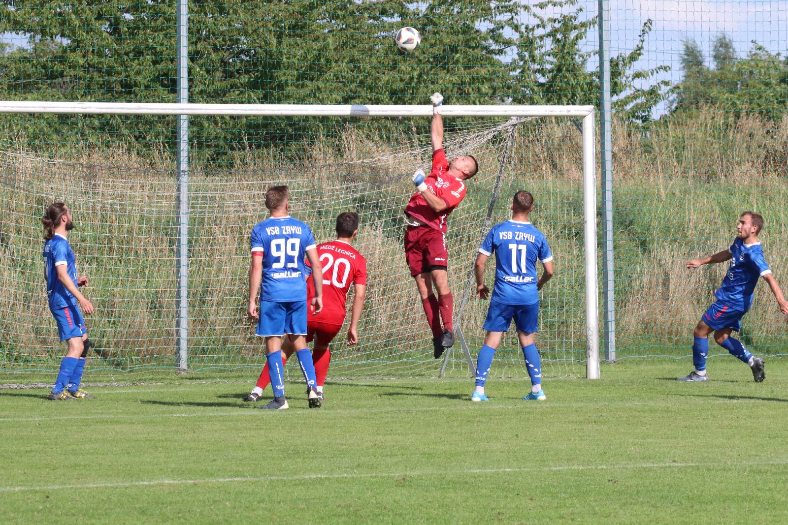 OPP: Miedź Legnica U19 rozgromiła Zryw Kłębanowice
