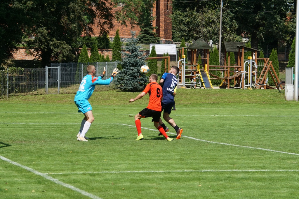 Kaczawa Bieniowice z Pucharem Wójta Gminy Kunice       
