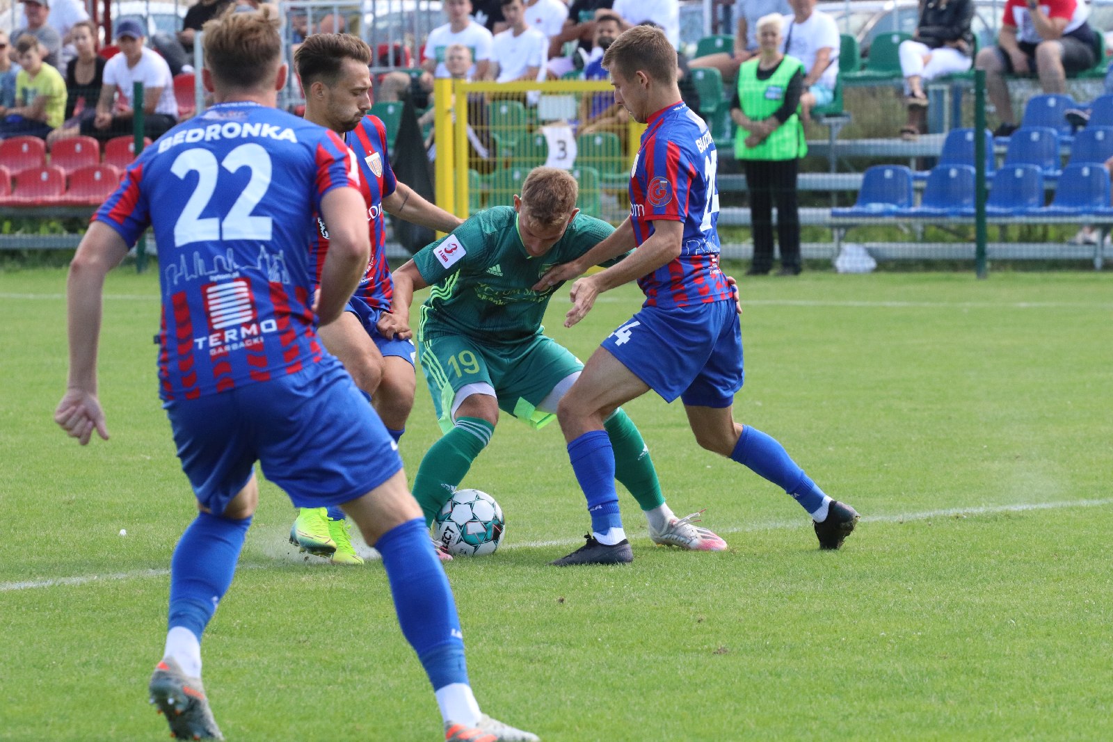 Szczęśliwy remis Miedzi II Legnica z Polonią Bytom