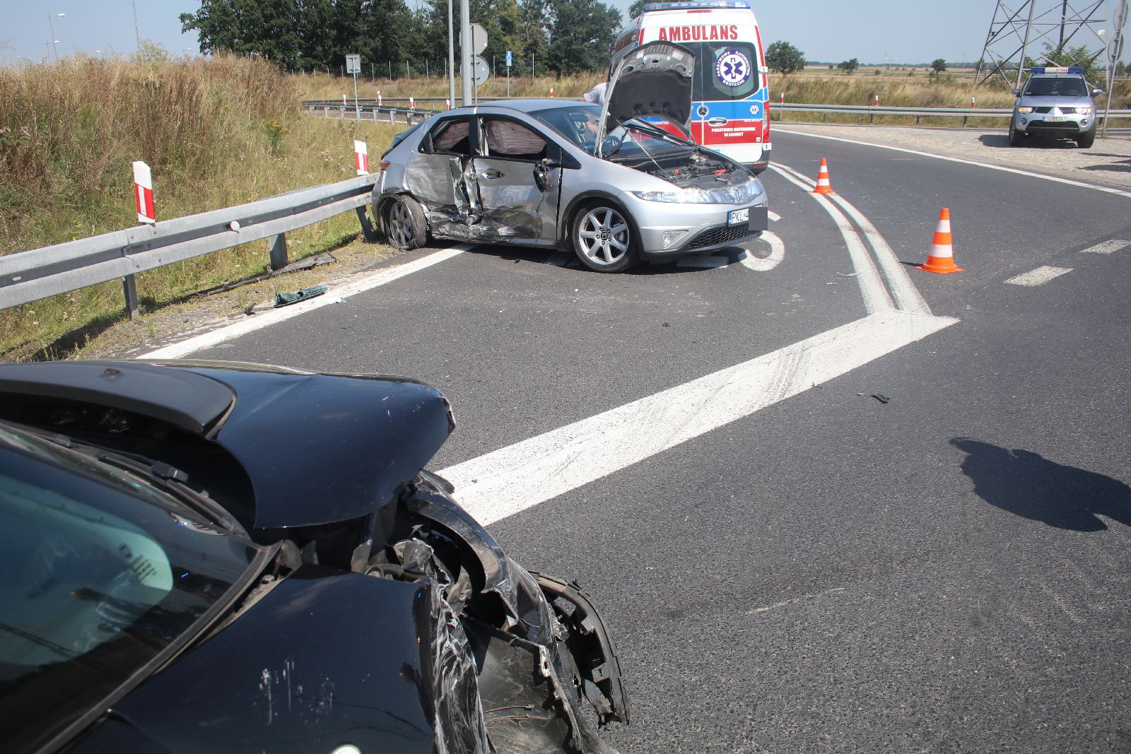 Wypadek między Legnicą a Złotoryją. Troje dzieci w szpitalu