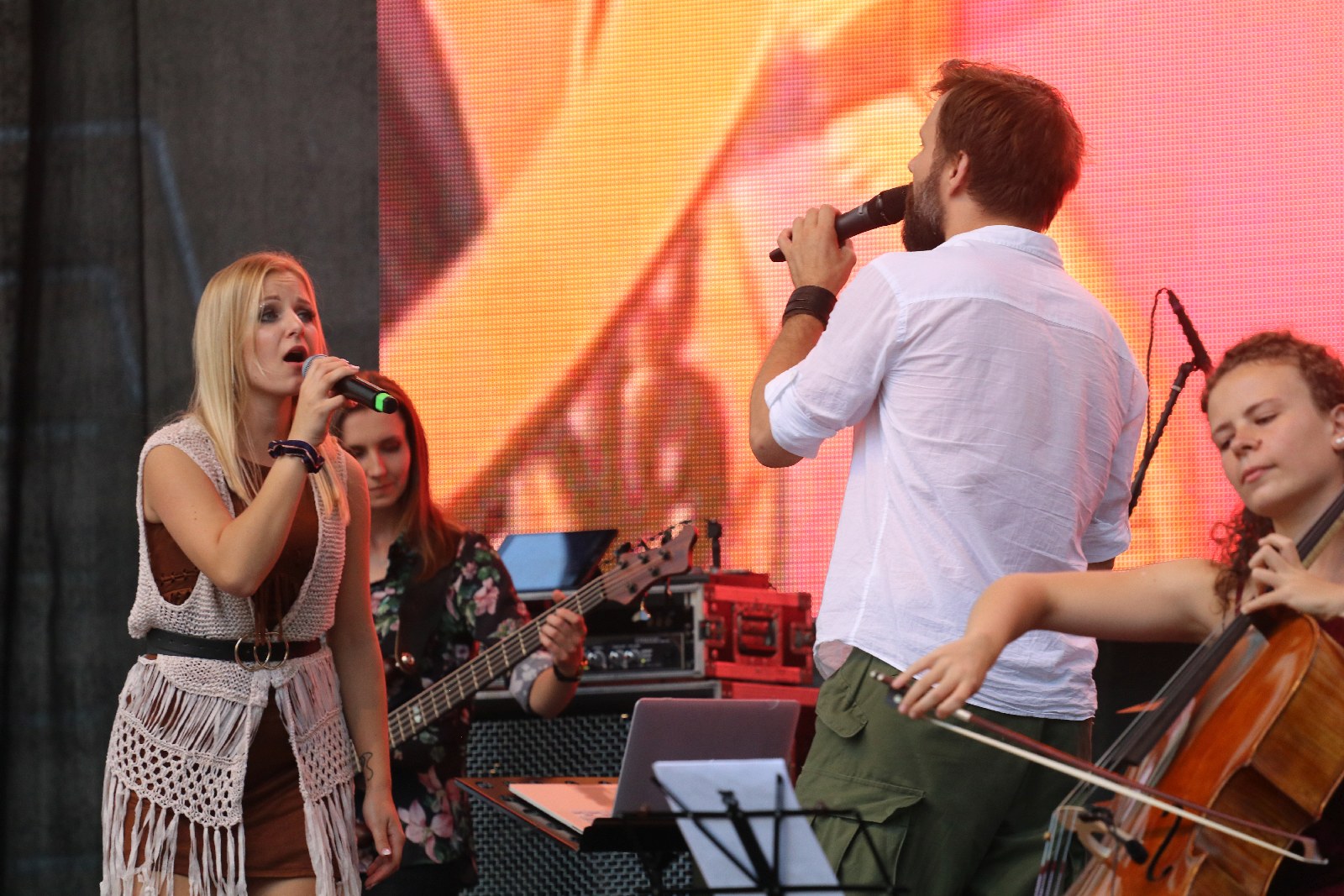 Przeboje Disneya zabrzmiały na dziedzińcu Akademii Rycerskiej