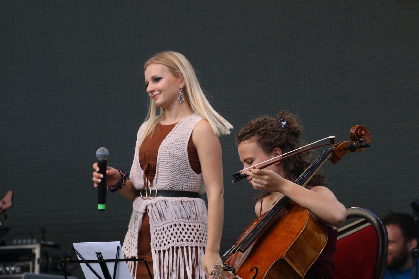 Przeboje Disneya zabrzmiały na dziedzińcu Akademii Rycerskiej