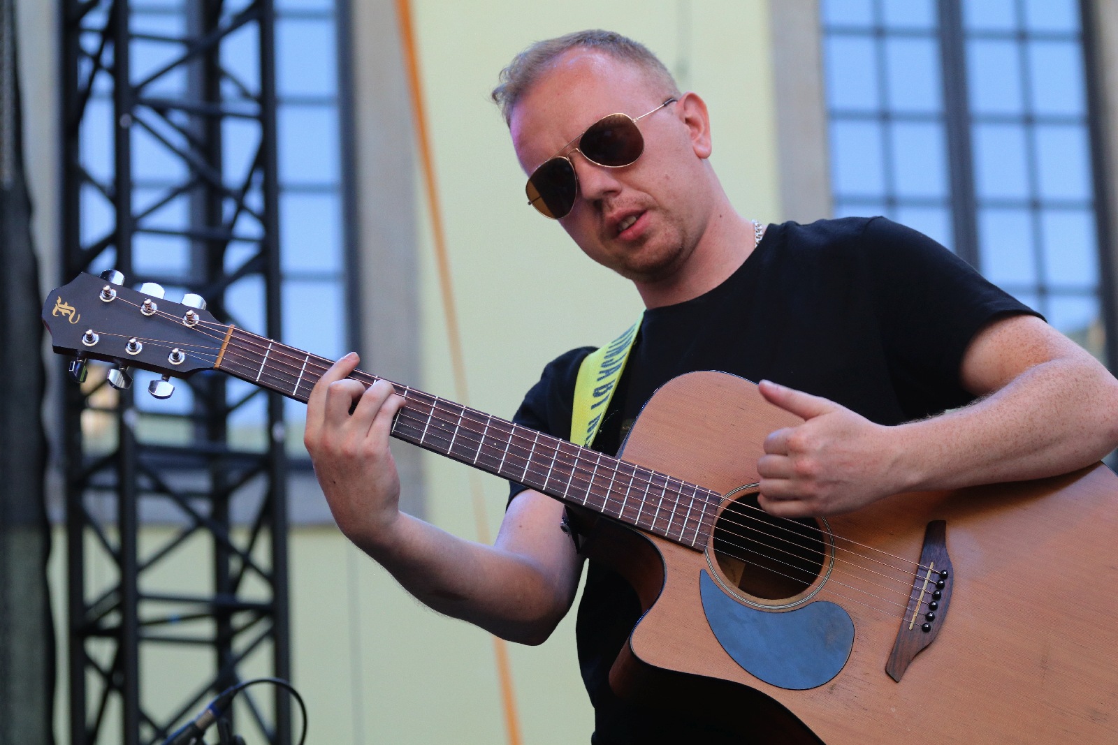 Przeboje Disneya zabrzmiały na dziedzińcu Akademii Rycerskiej