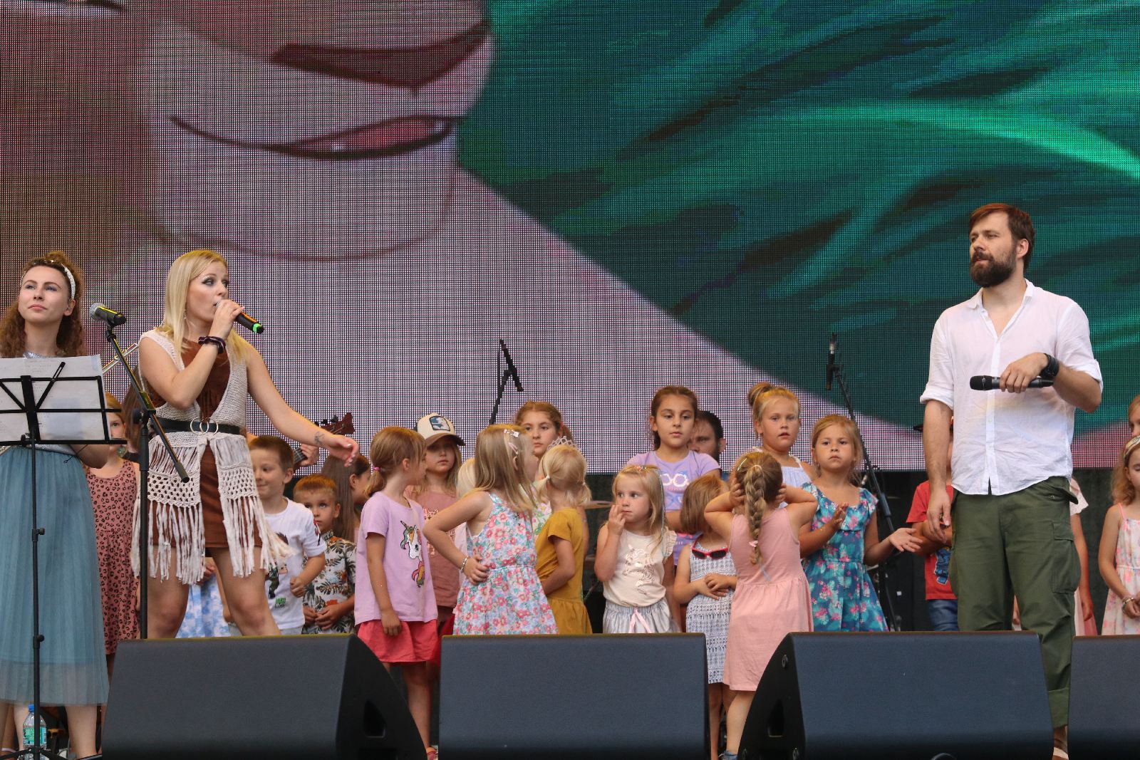 Przeboje Disneya zabrzmiały na dziedzińcu Akademii Rycerskiej