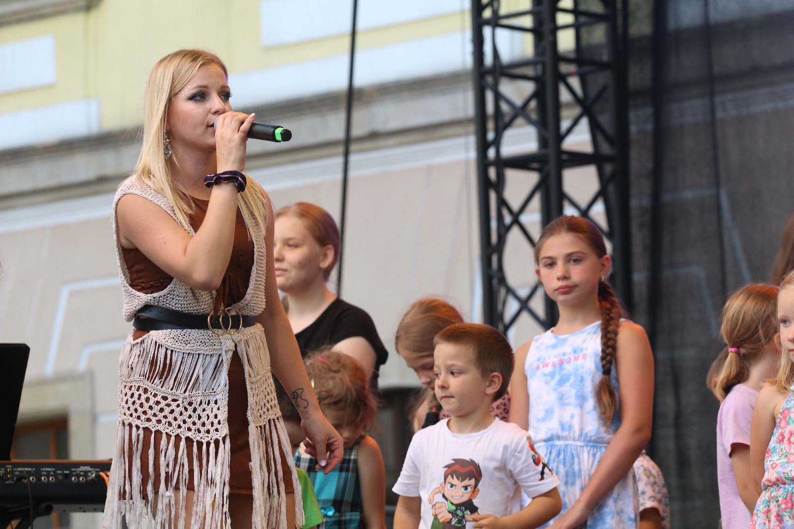 Przeboje Disneya zabrzmiały na dziedzińcu Akademii Rycerskiej