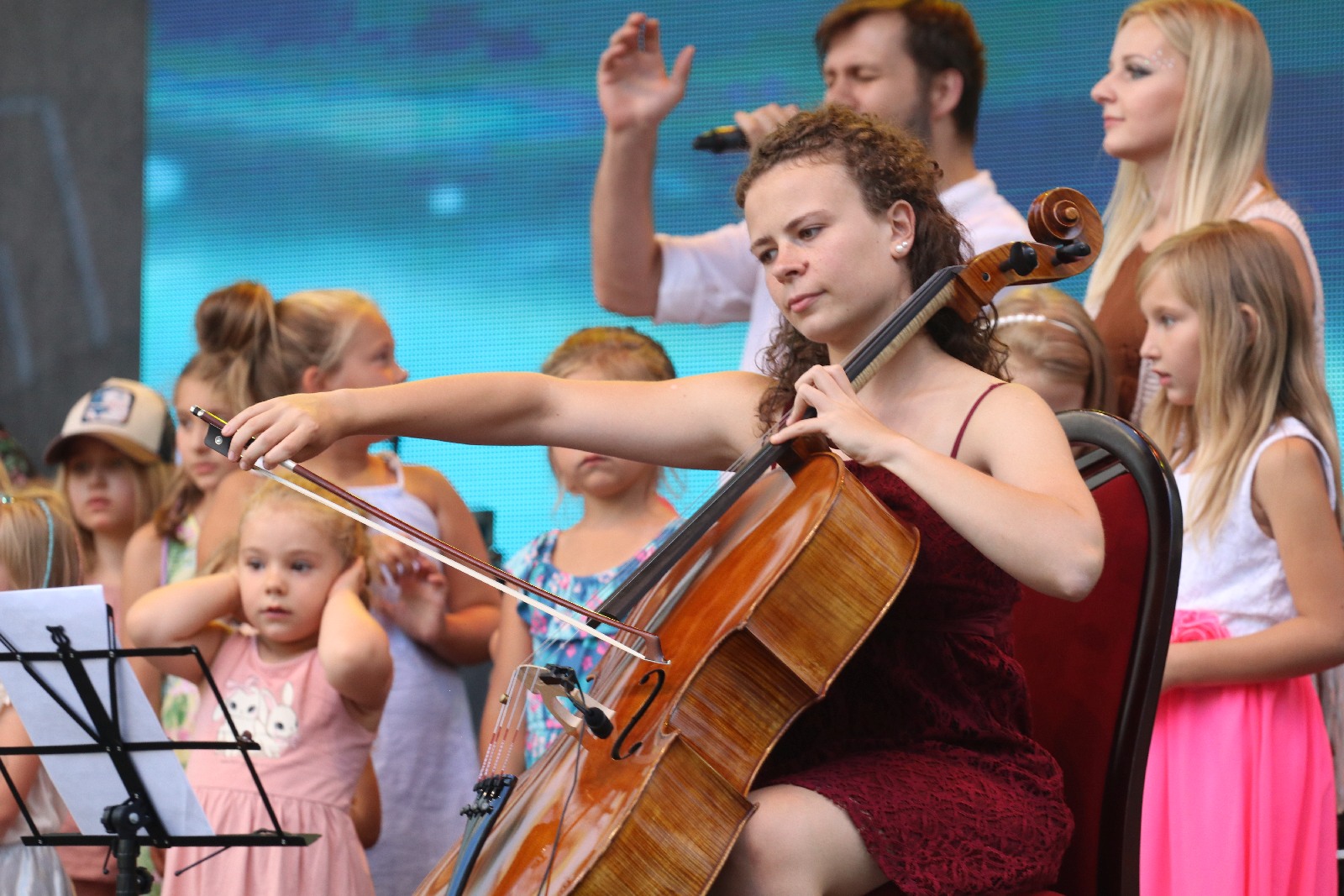 Przeboje Disneya zabrzmiały na dziedzińcu Akademii Rycerskiej