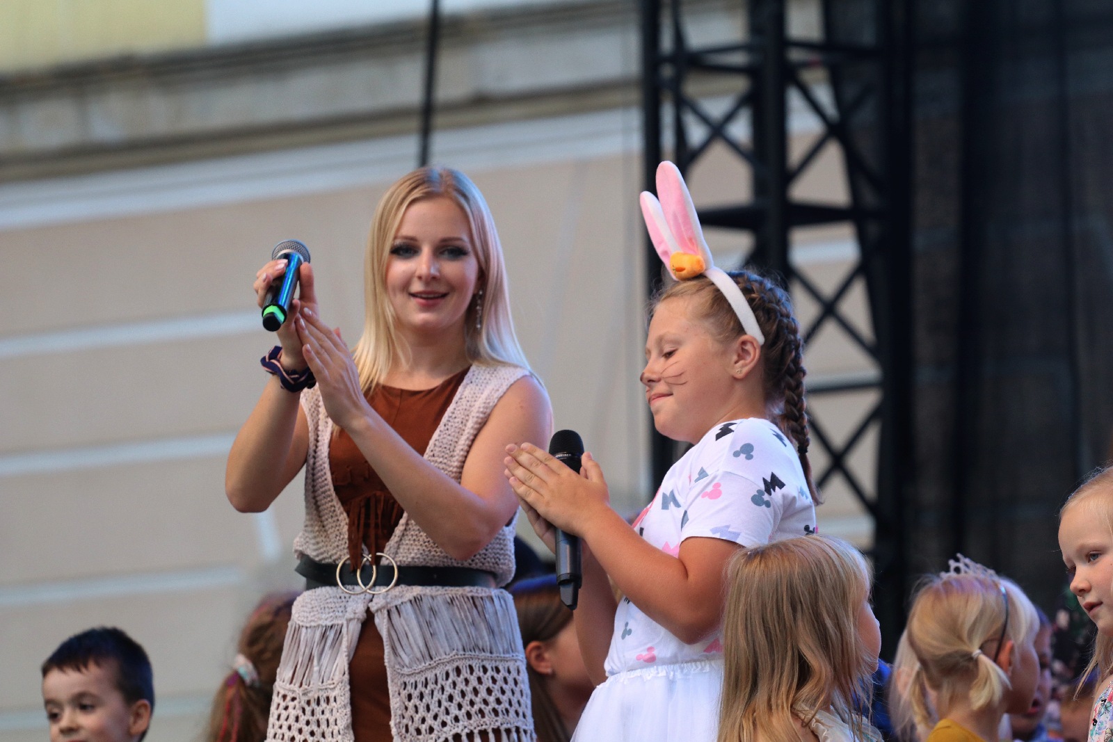 Przeboje Disneya zabrzmiały na dziedzińcu Akademii Rycerskiej