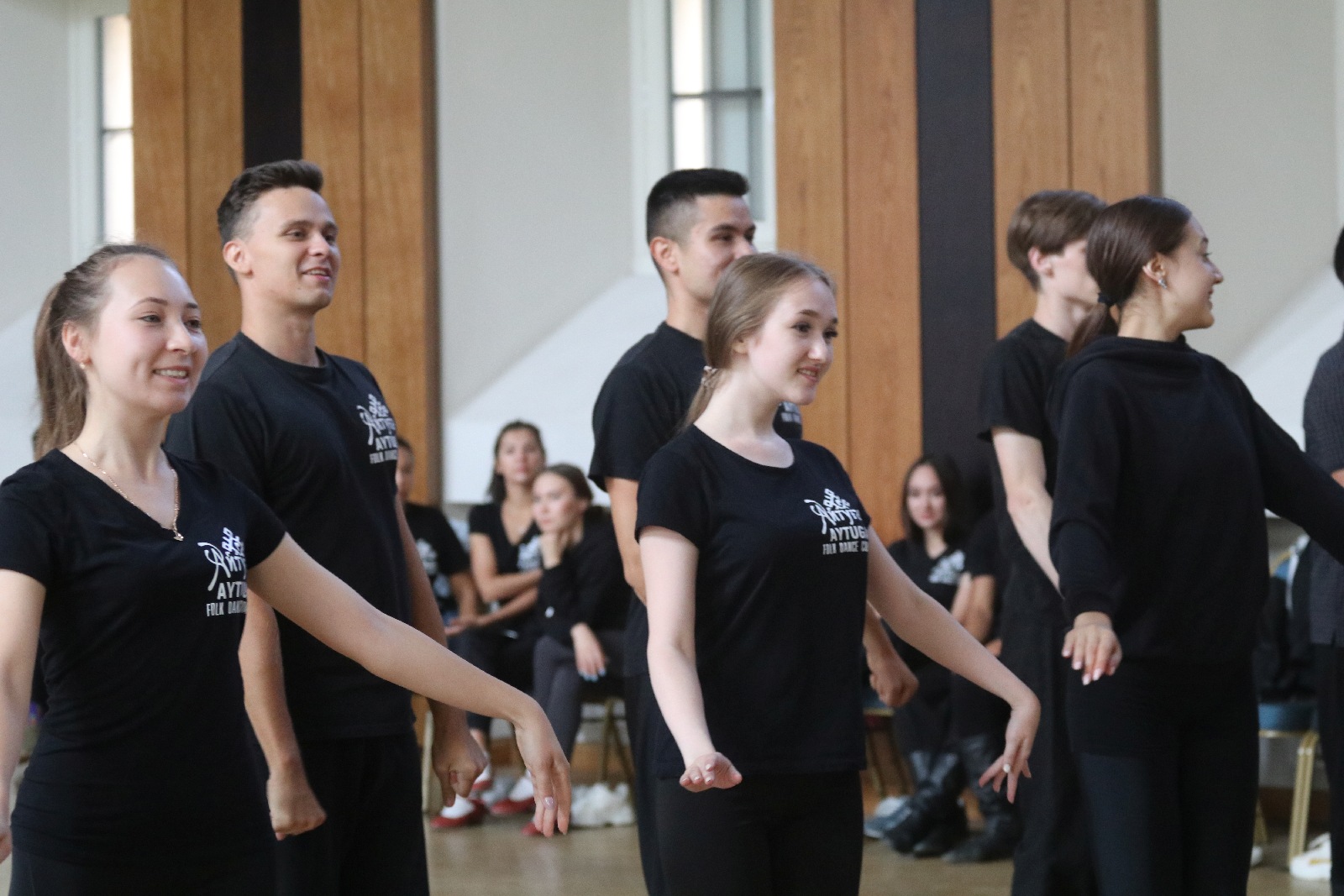 Świat pod Kyczerą 2021: Warsztaty taneczne w Sali Maneżowej