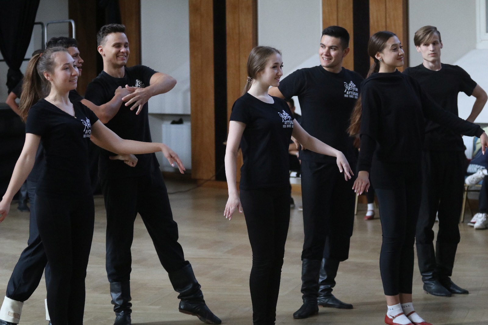 Świat pod Kyczerą 2021: Warsztaty taneczne w Sali Maneżowej