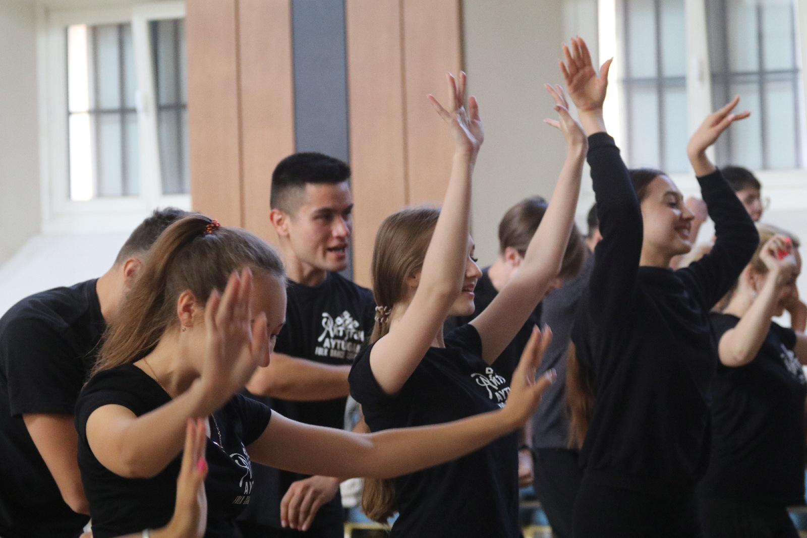 Świat pod Kyczerą 2021: Warsztaty taneczne w Sali Maneżowej