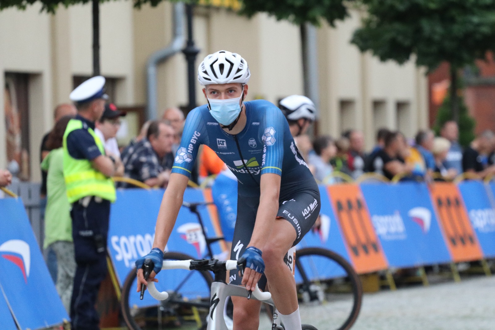 Szesnaście drużyn wystrtowało w 55. CCC Tour Grody Piastowskie