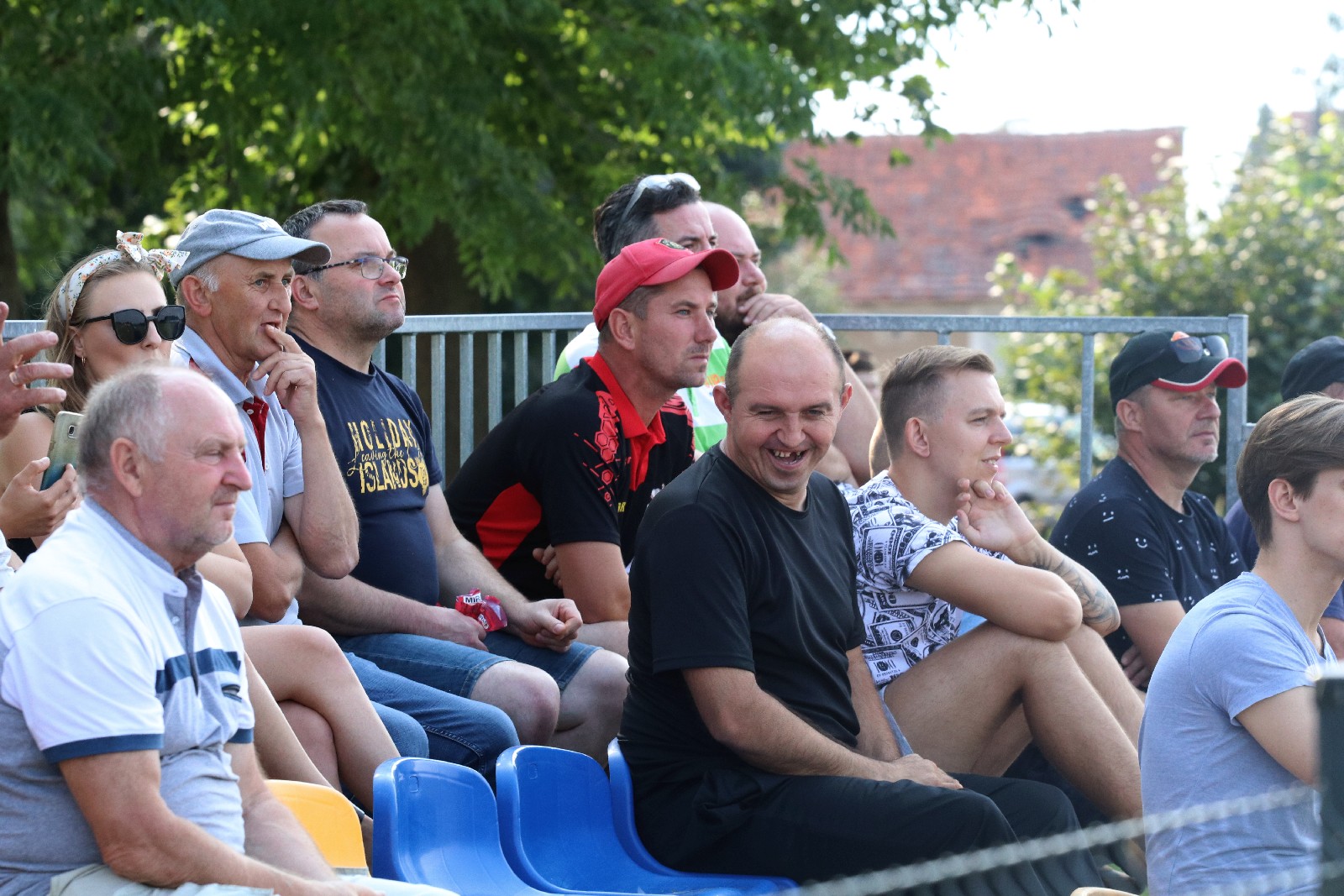 KS Legnickie Pole w dziesiątkę pokonuje Zryw Kłębanowice