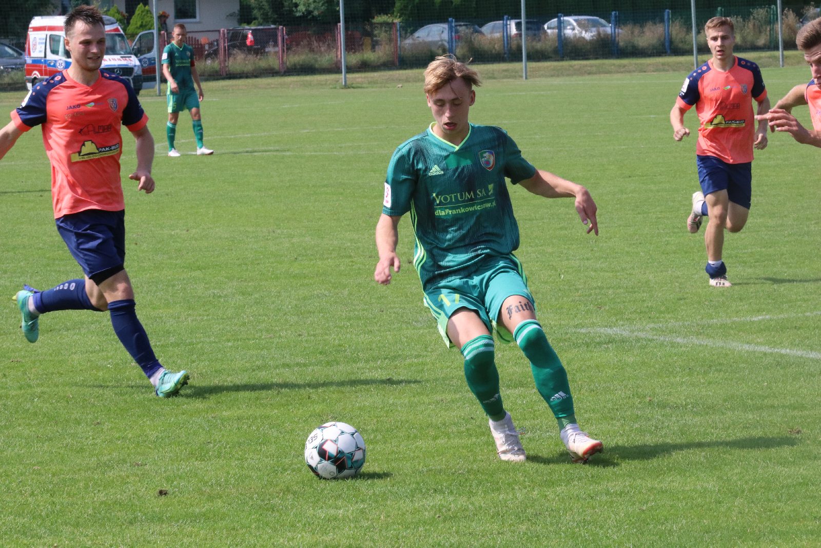 Miedź II Legnica pokonuje na własnym boisku Wartę Gorzów