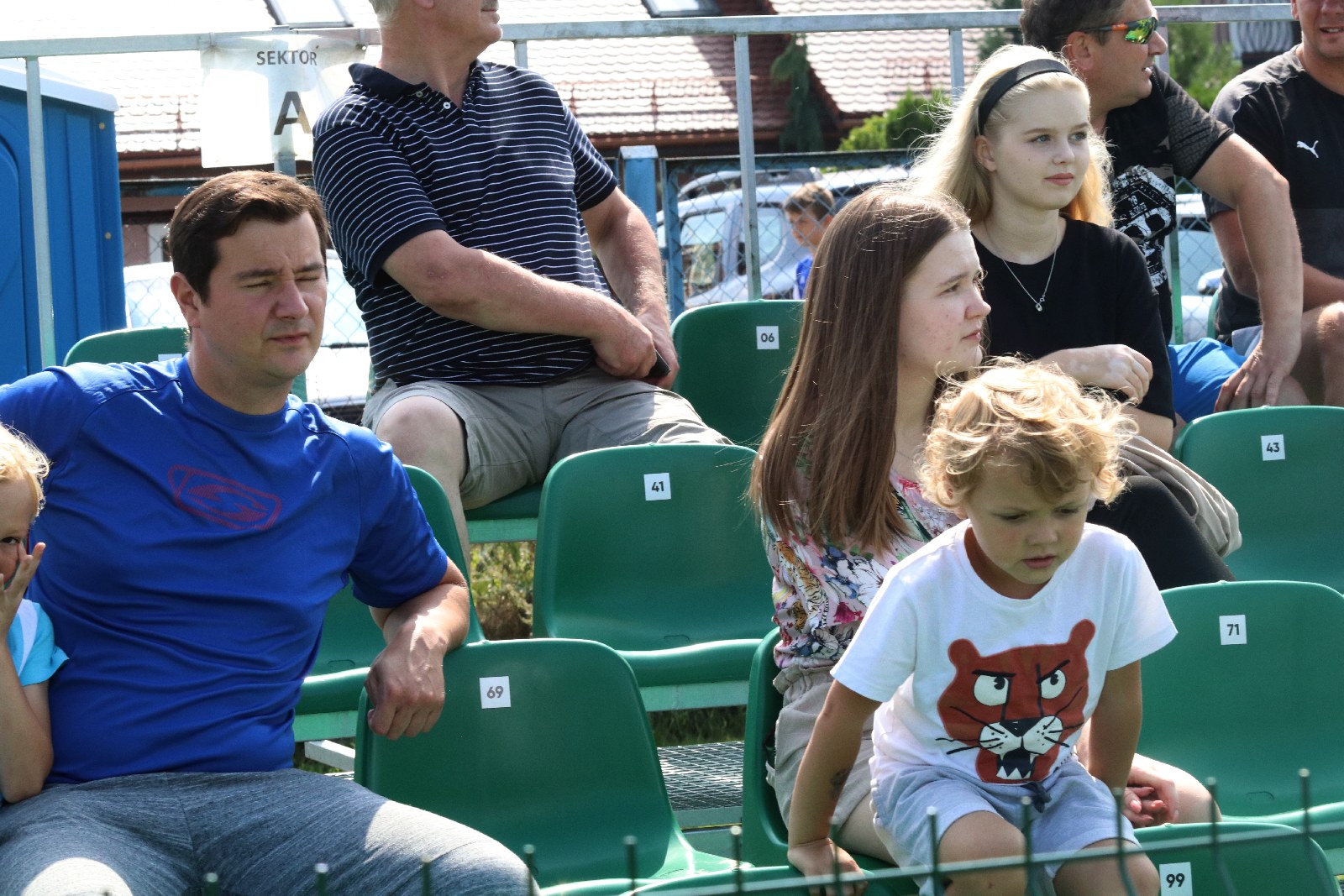 Miedź II Legnica pokonuje na własnym boisku Wartę Gorzów