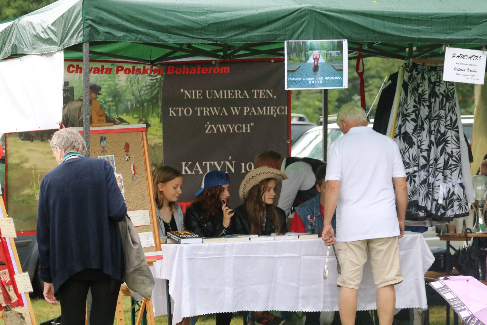 Lokalni pasjonaci i artyści spotkali się w Legnickim Polu