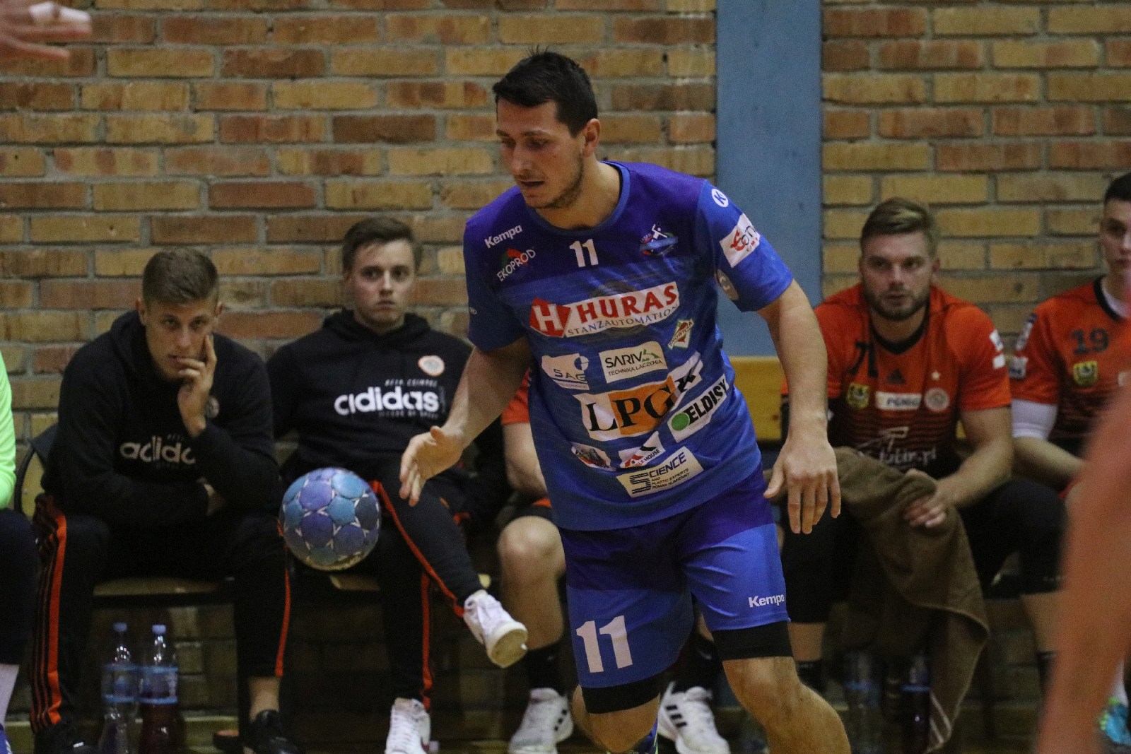 Siódemka Miedź Huras Legnica przegrała z Zagłębiem Lubin