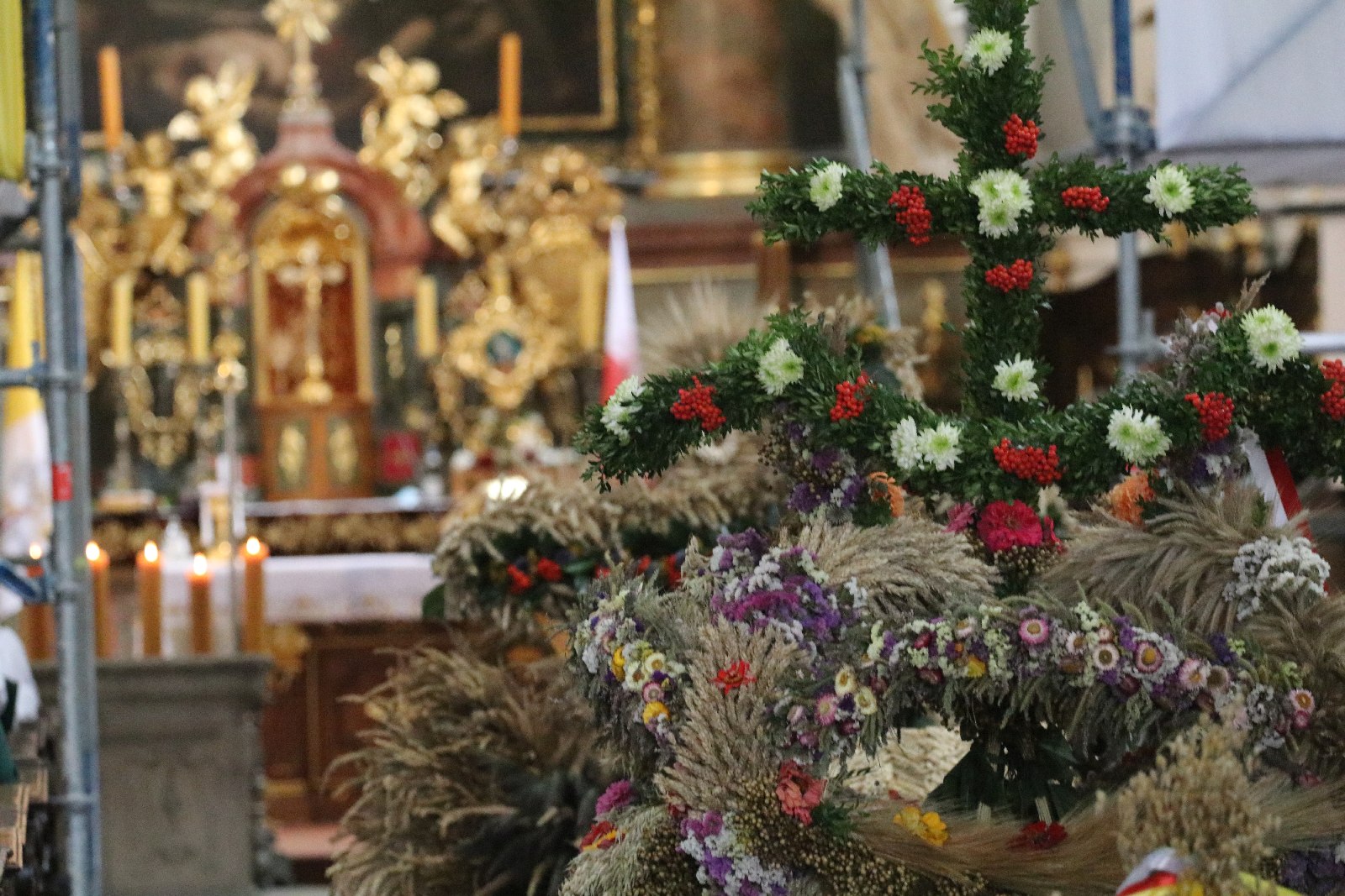 Dożynki w Legnickim Polu pełne radości i dobrej zabawy