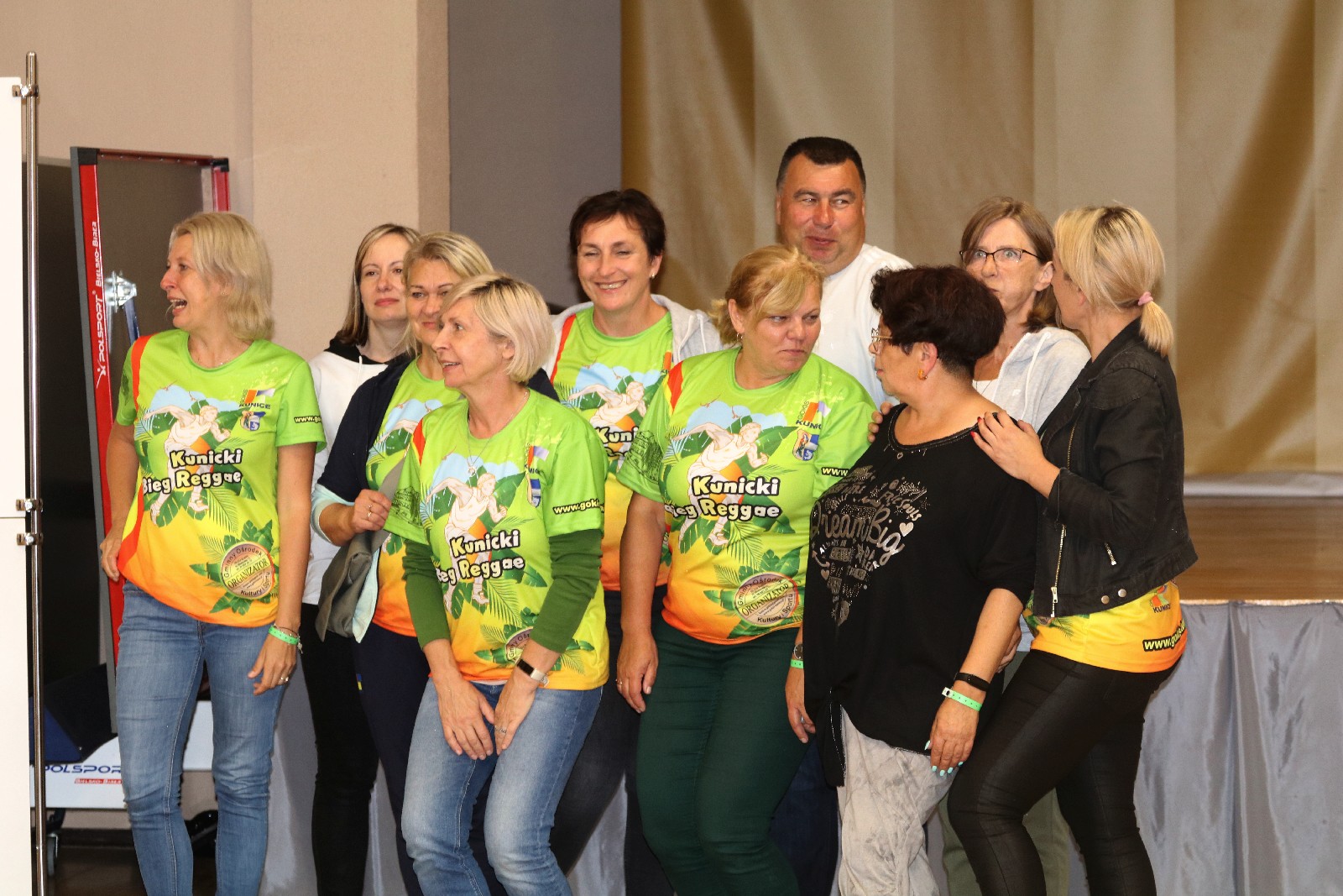 Tłumy pod sceną. Mesajah na scenie na zakończenie festiwalu