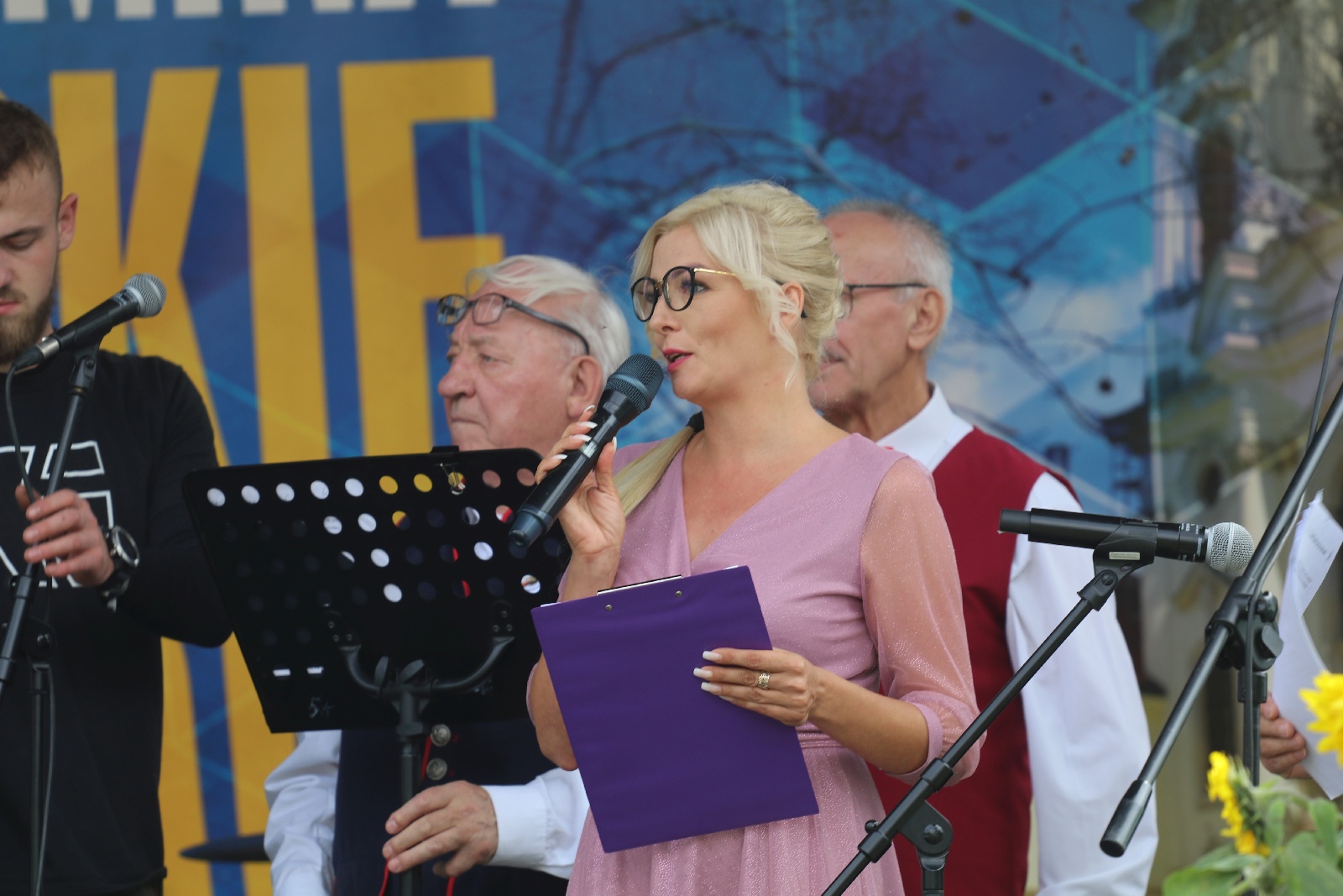 Dożynki w Legnickim Polu pełne radości i dobrej zabawy