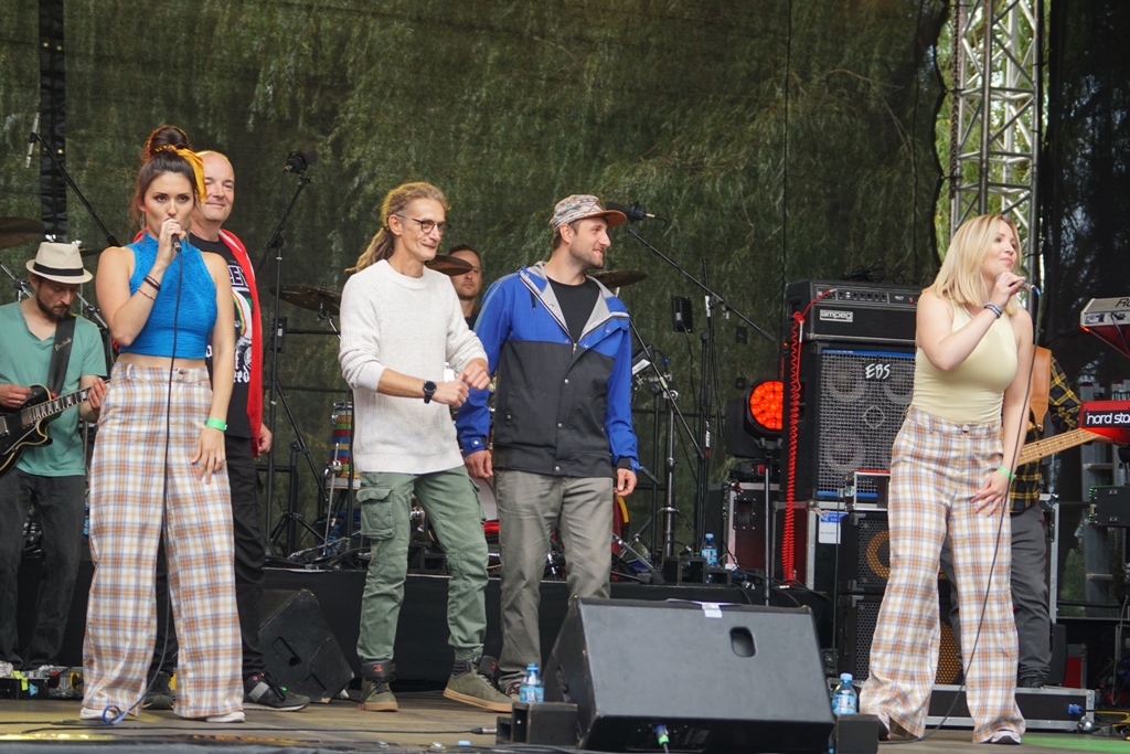 I Grades rozpoczęły Reggae nad Jeziorem