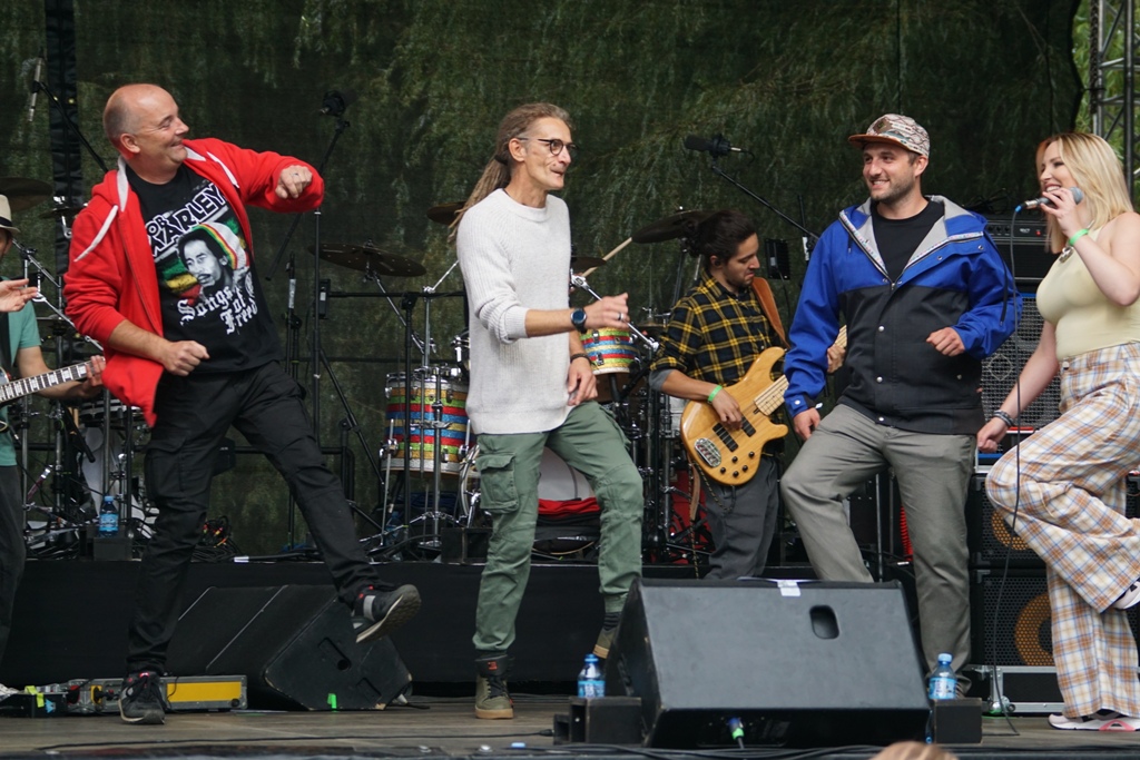 I Grades rozpoczęły Reggae nad Jeziorem