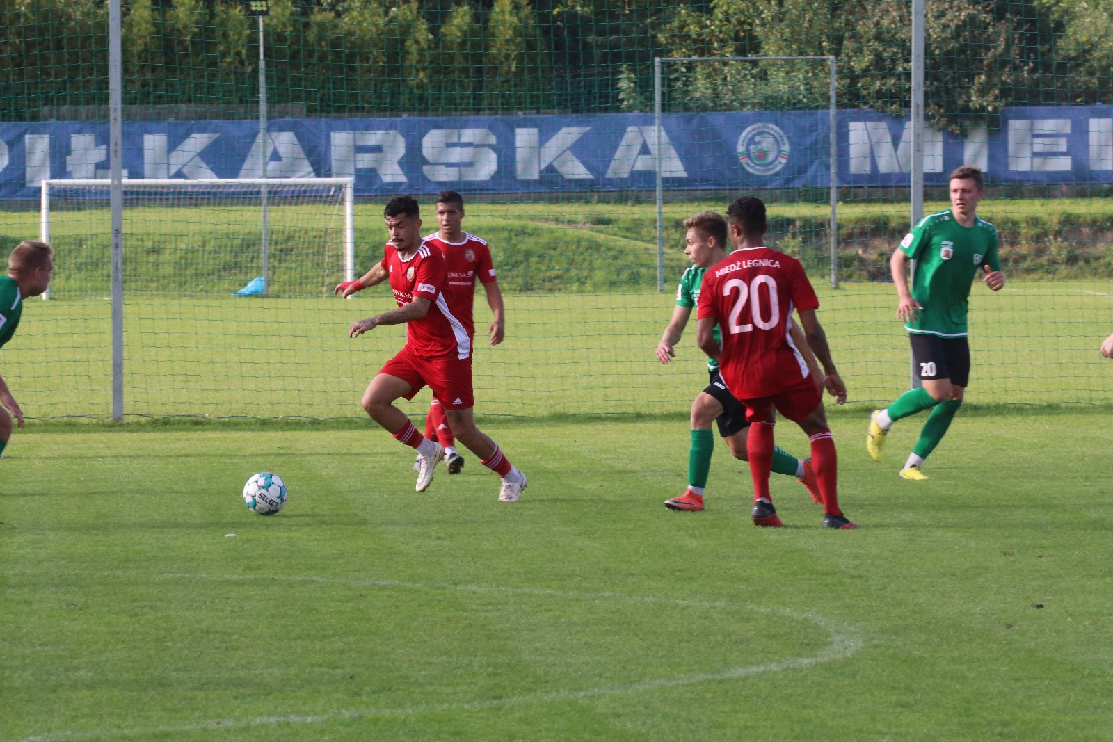 Miedź II Legnica uległa Carinie Gubin na własnym boisku