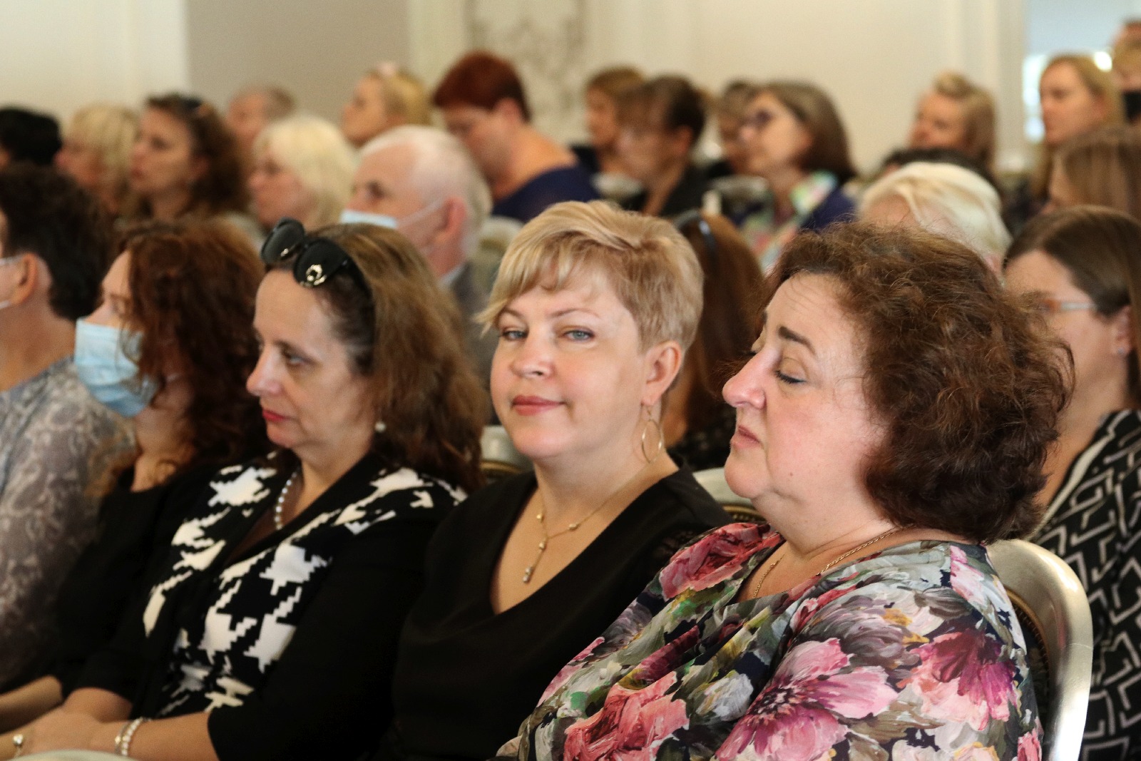 Wręczenie odznaczeń i medali z okazji Dnia Edukacji Narodowej