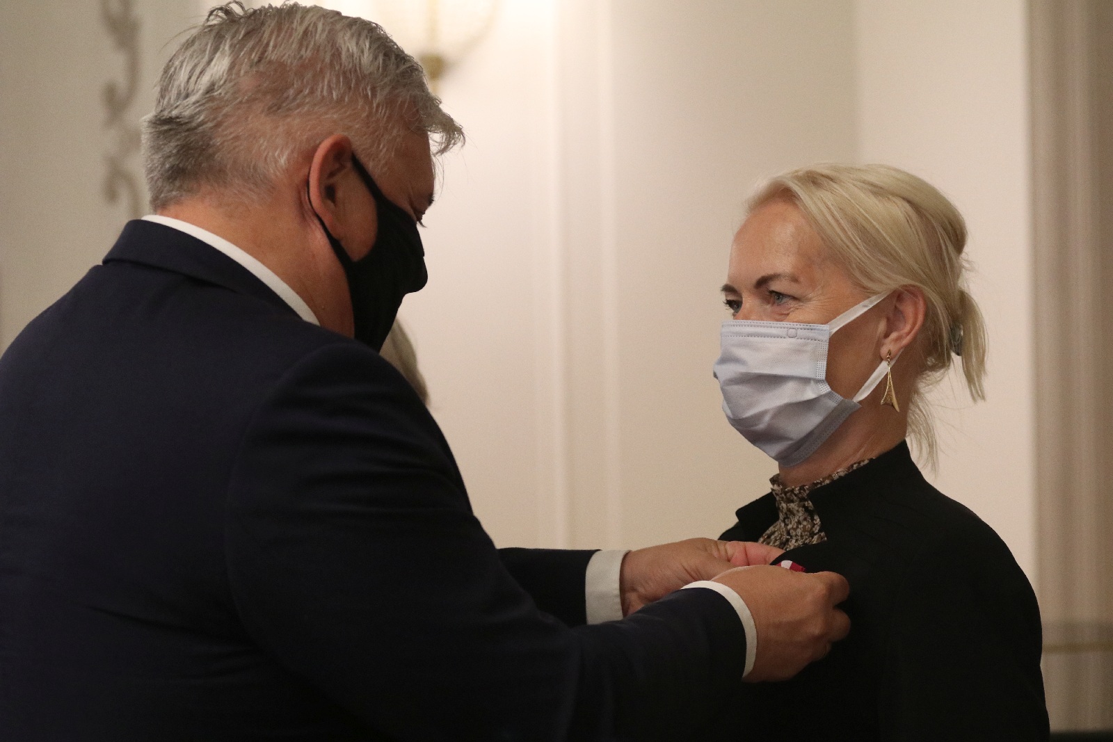 Wręczenie odznaczeń i medali z okazji Dnia Edukacji Narodowej