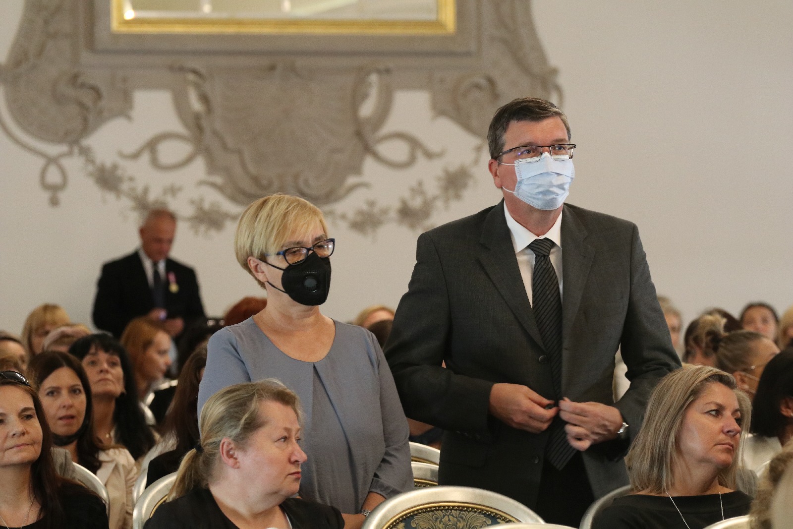 Wręczenie odznaczeń i medali z okazji Dnia Edukacji Narodowej
