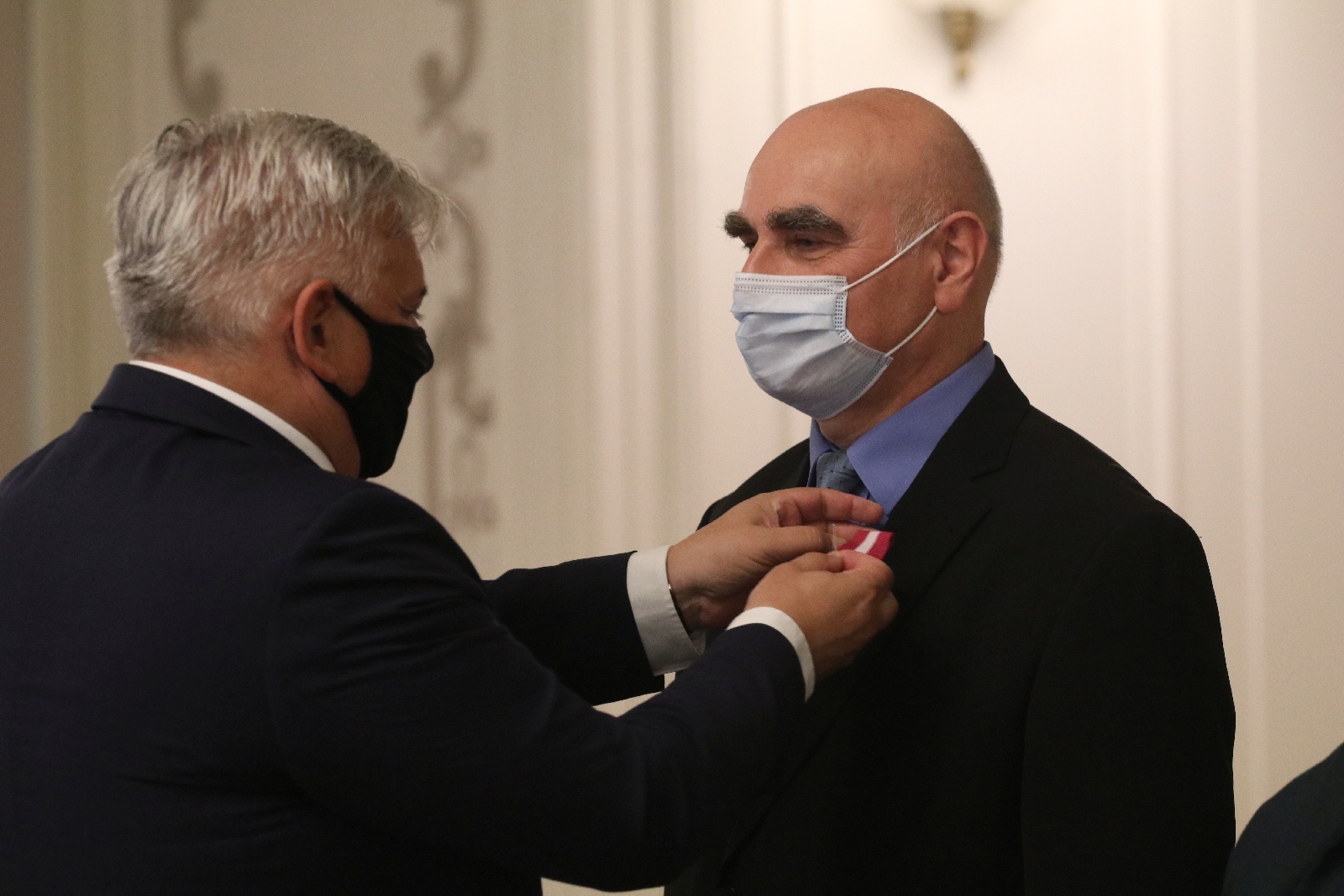 Wręczenie odznaczeń i medali z okazji Dnia Edukacji Narodowej
