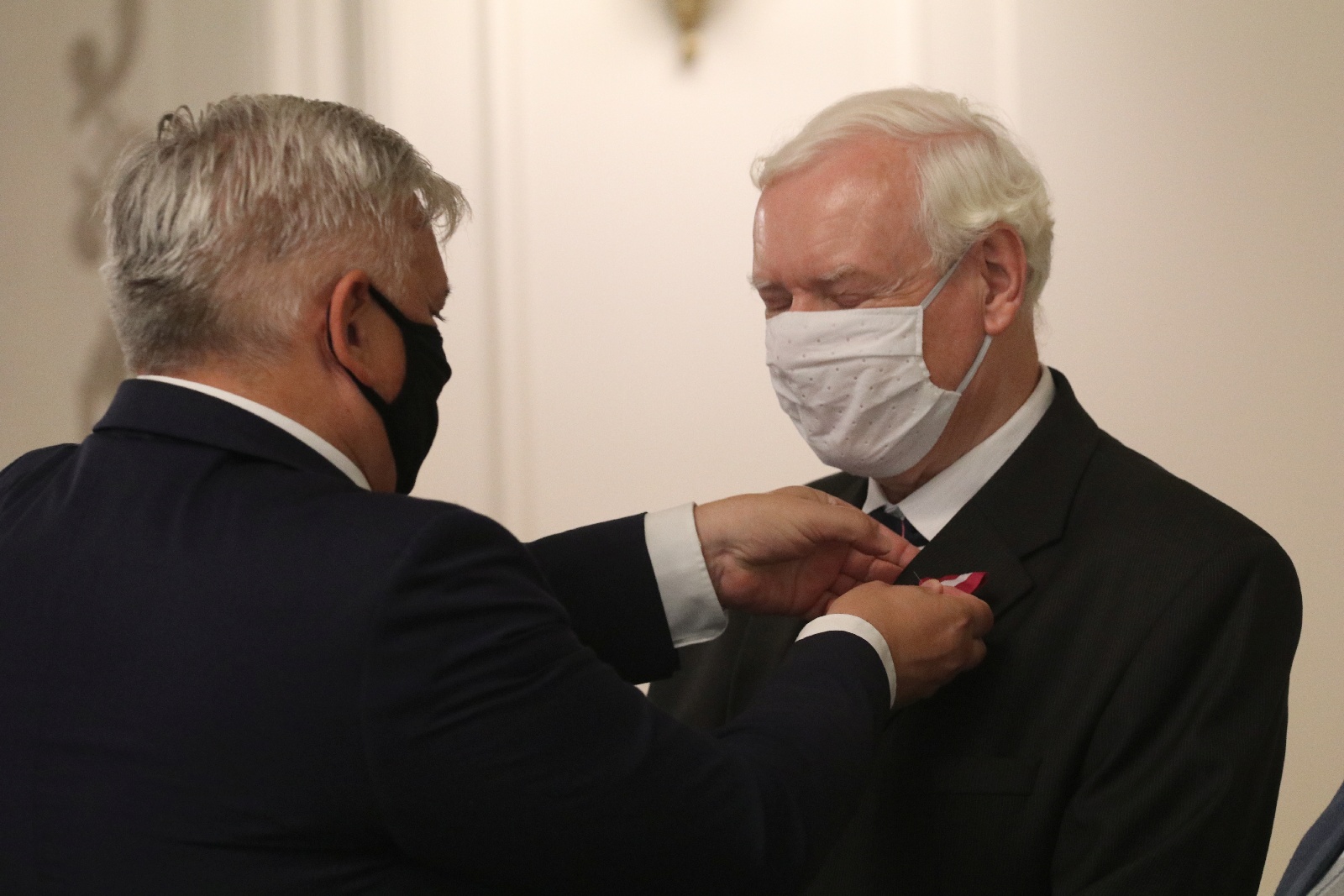 Wręczenie odznaczeń i medali z okazji Dnia Edukacji Narodowej