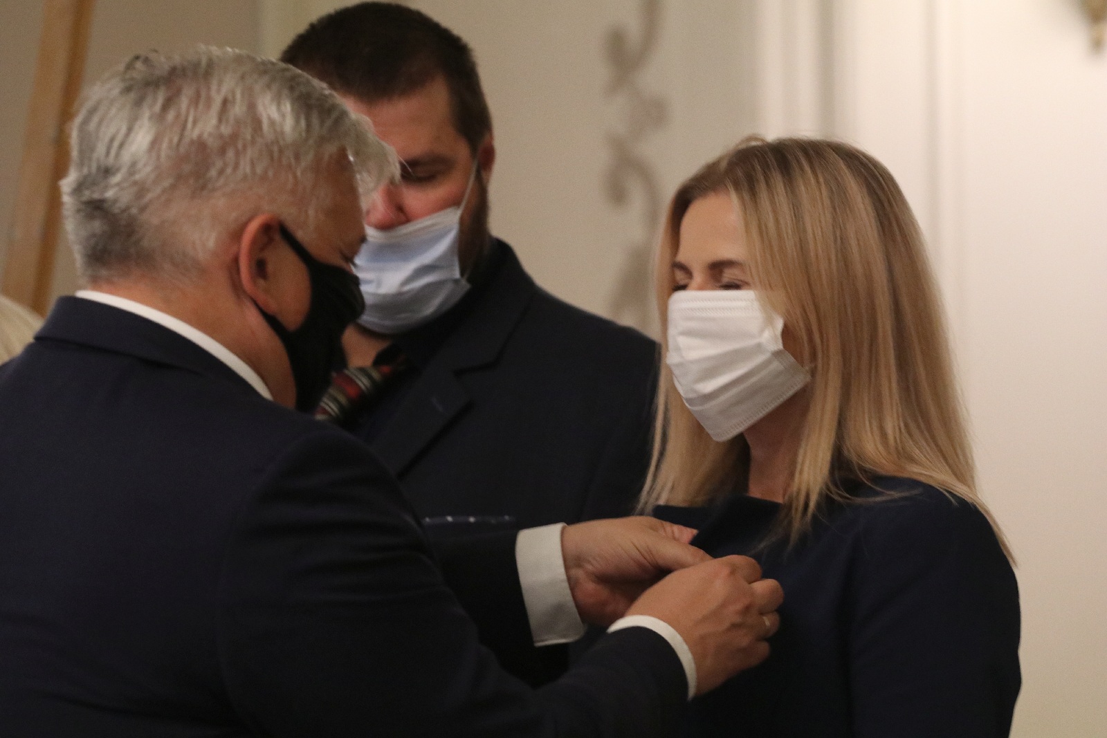 Wręczenie odznaczeń i medali z okazji Dnia Edukacji Narodowej