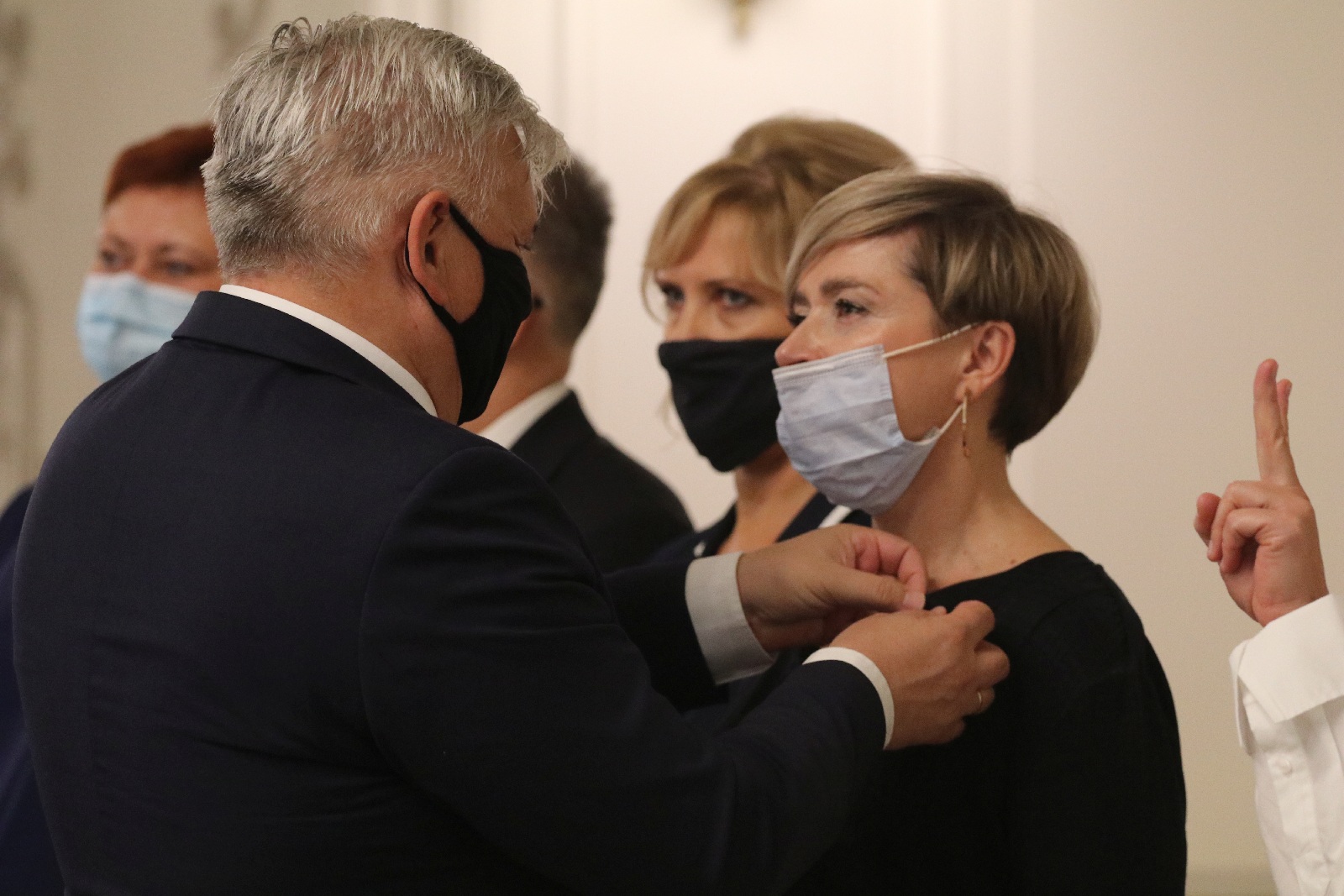 Wręczenie odznaczeń i medali z okazji Dnia Edukacji Narodowej