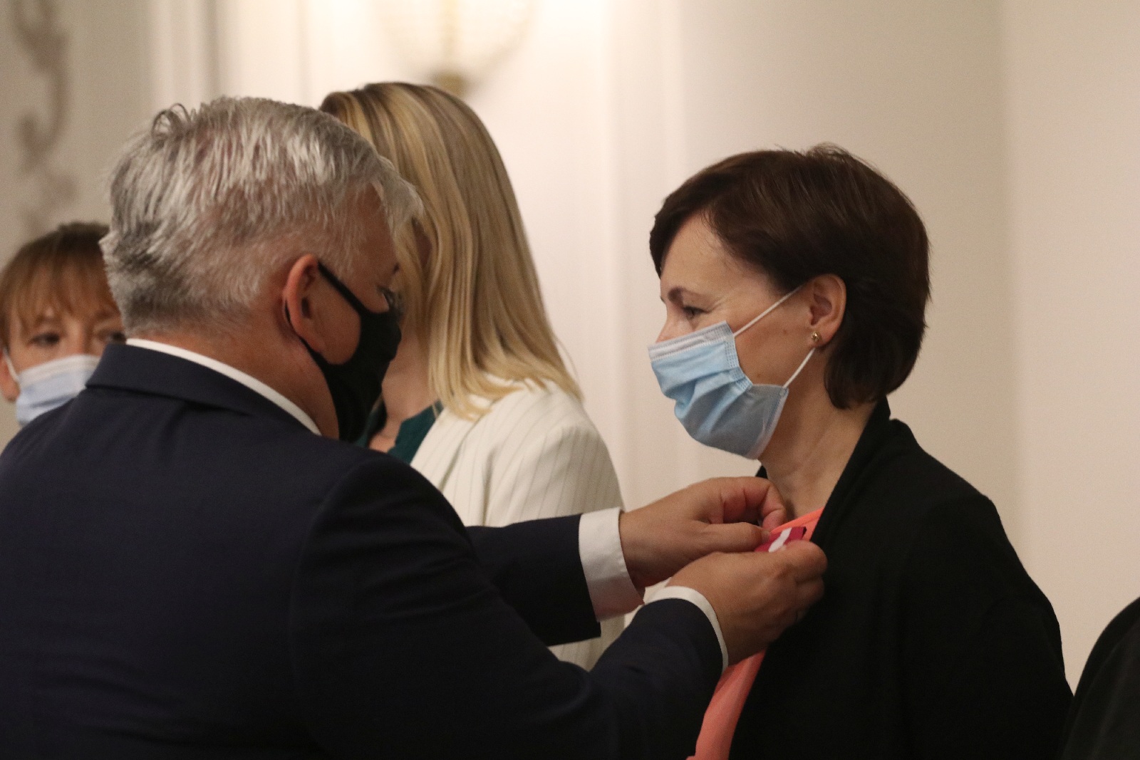 Wręczenie odznaczeń i medali z okazji Dnia Edukacji Narodowej