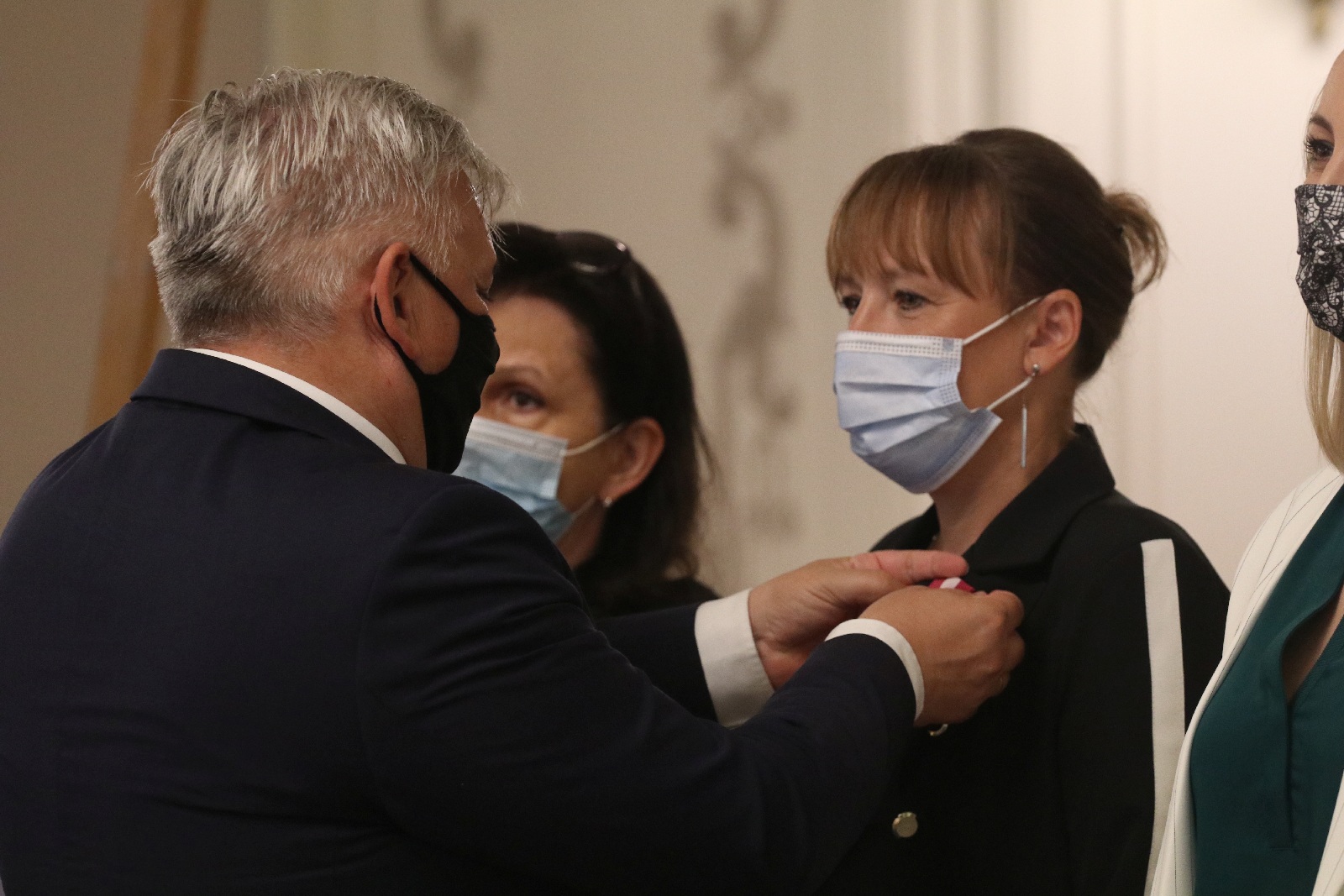 Wręczenie odznaczeń i medali z okazji Dnia Edukacji Narodowej
