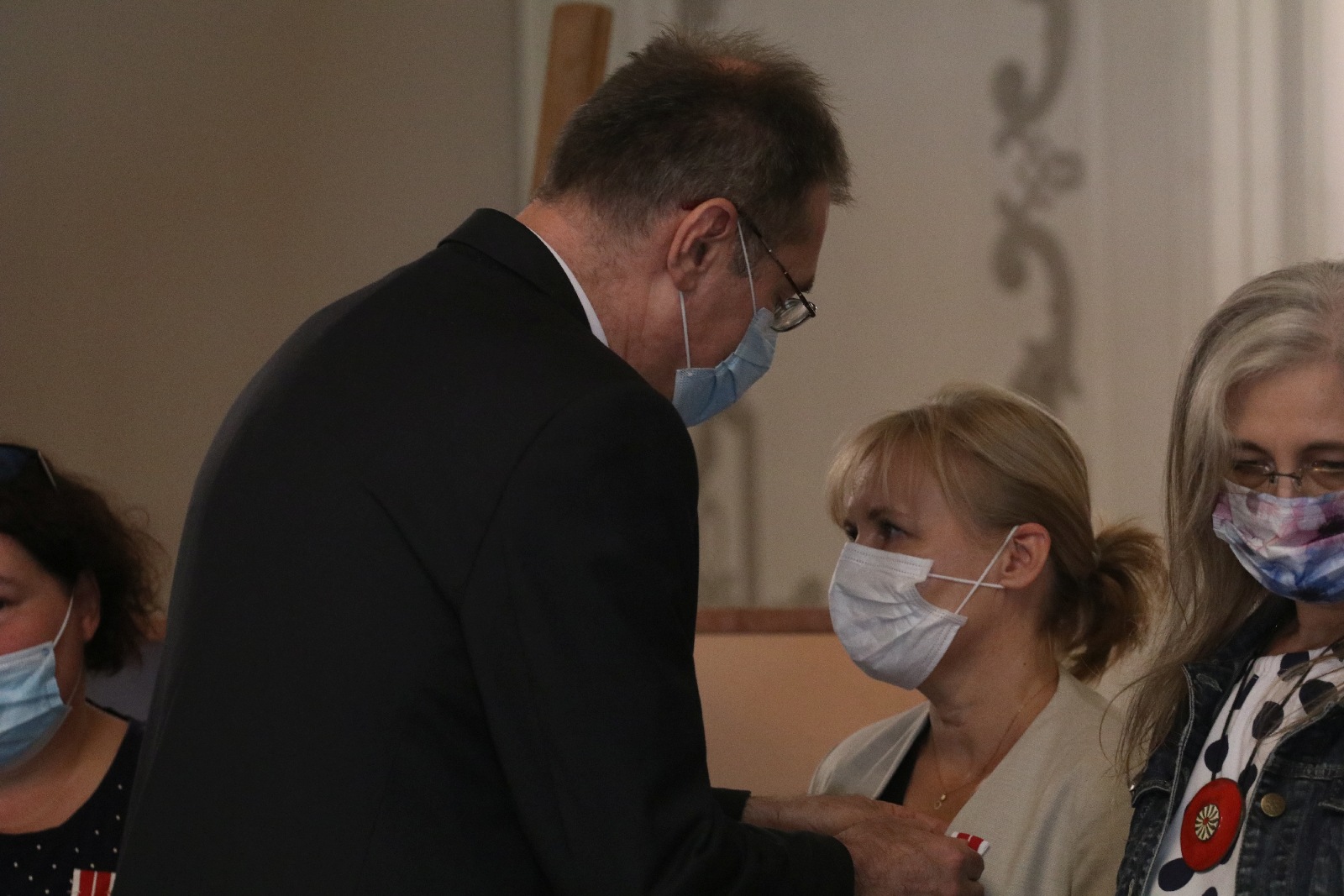 Wręczenie odznaczeń i medali z okazji Dnia Edukacji Narodowej