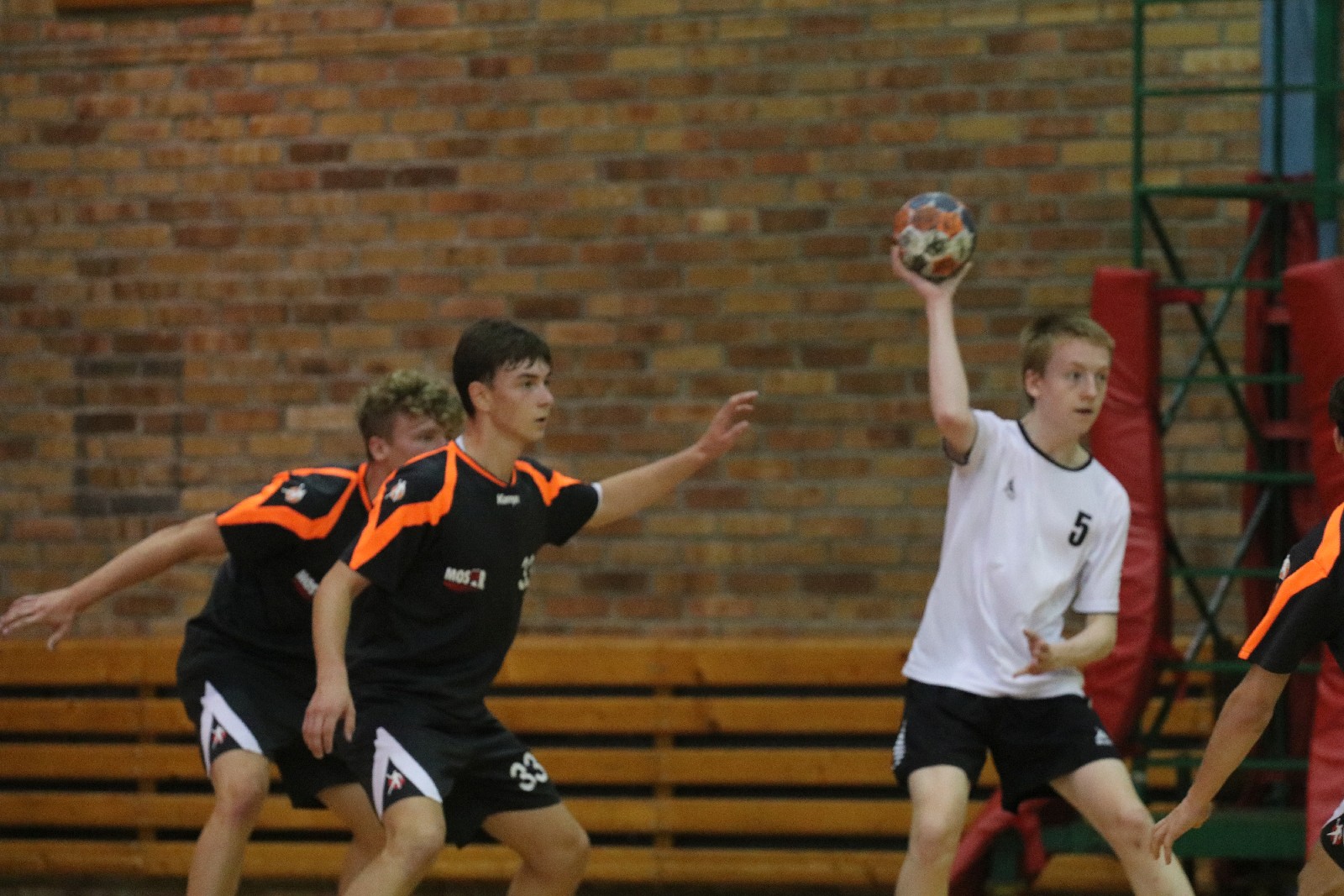 Festiwal Piłki Ręcznej Lion Cup 2021: pierwszy dzień za nami