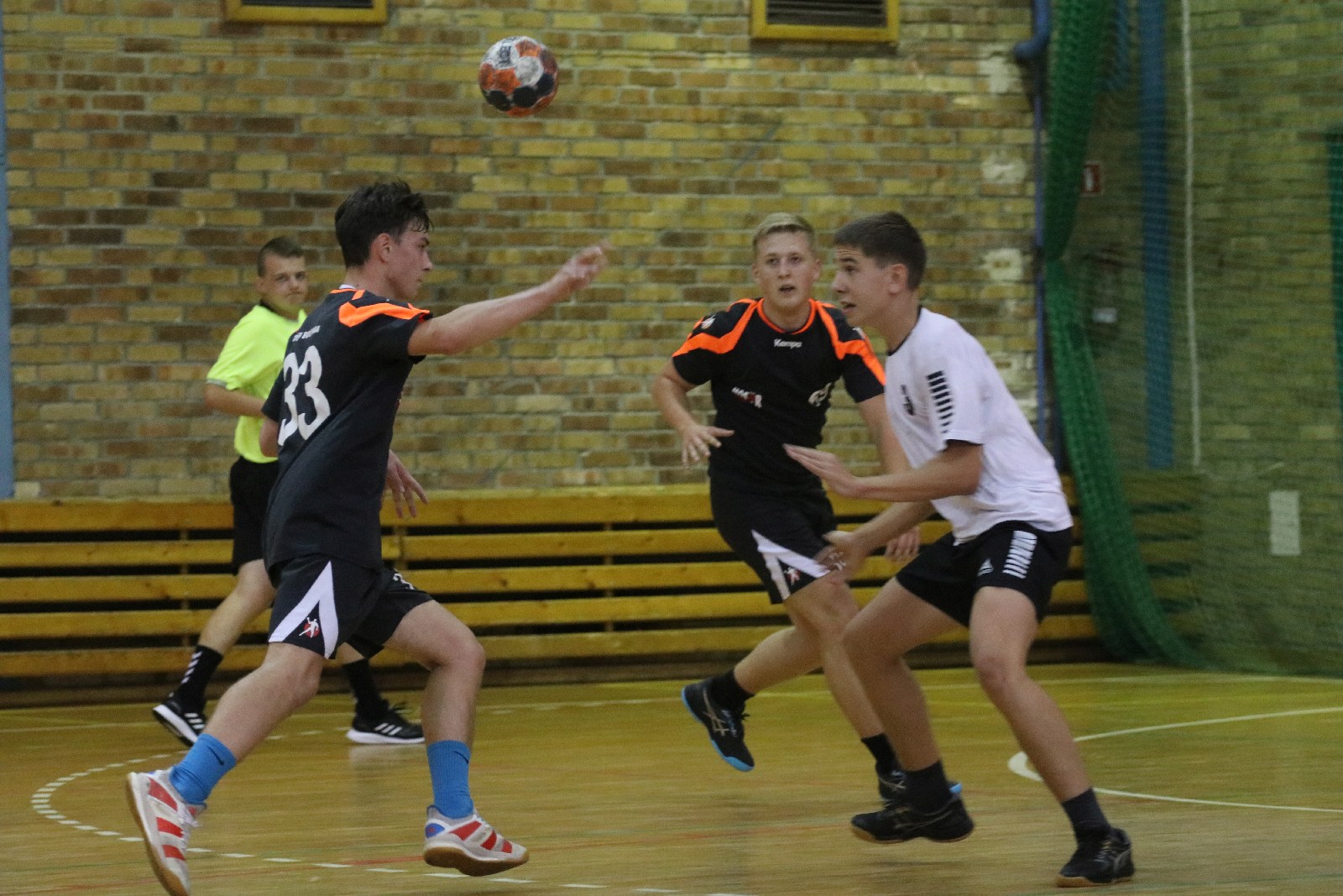 Festiwal Piłki Ręcznej Lion Cup 2021: pierwszy dzień za nami