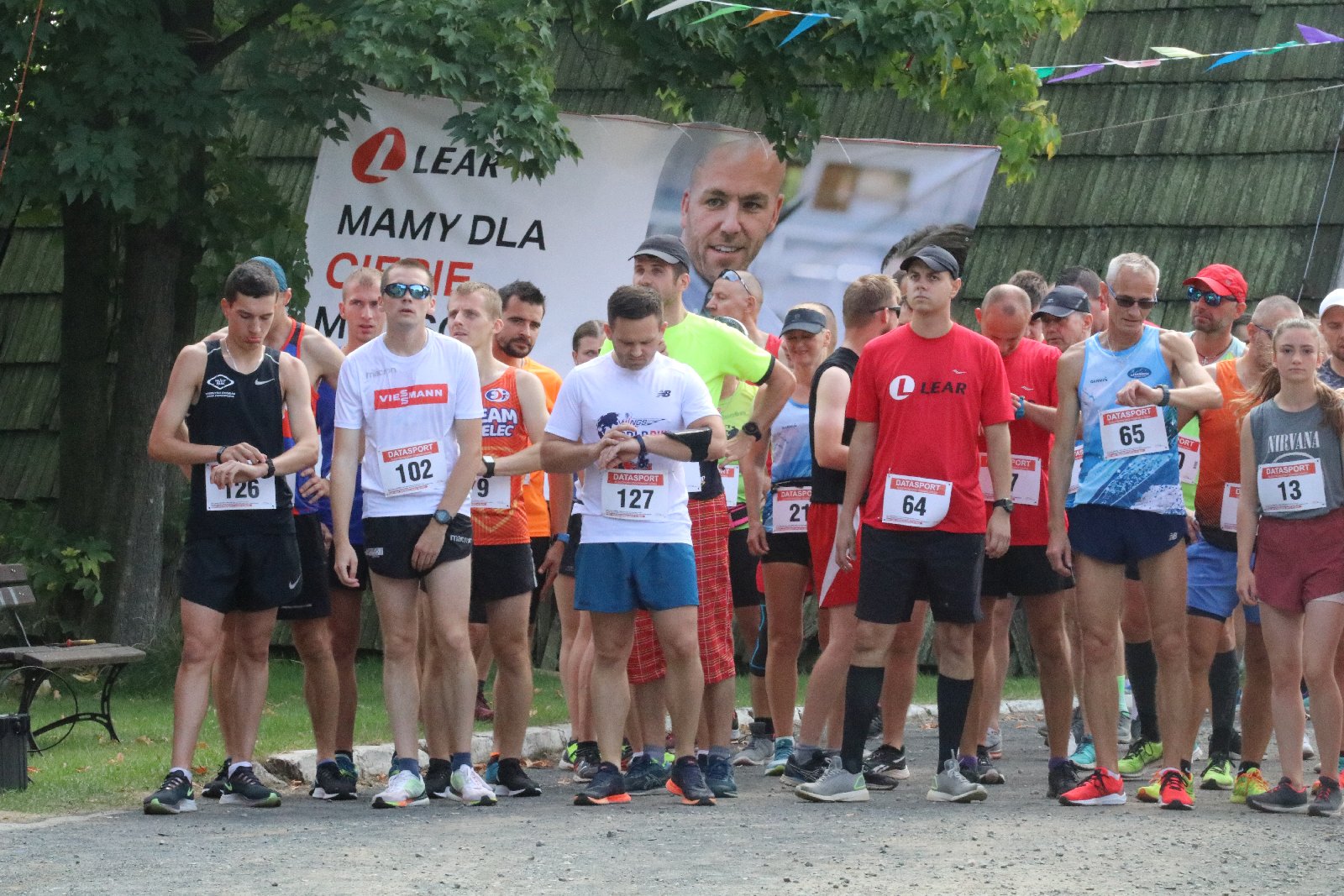 Ponad stu zawodników na trasie Biegu na Legnickich Polach