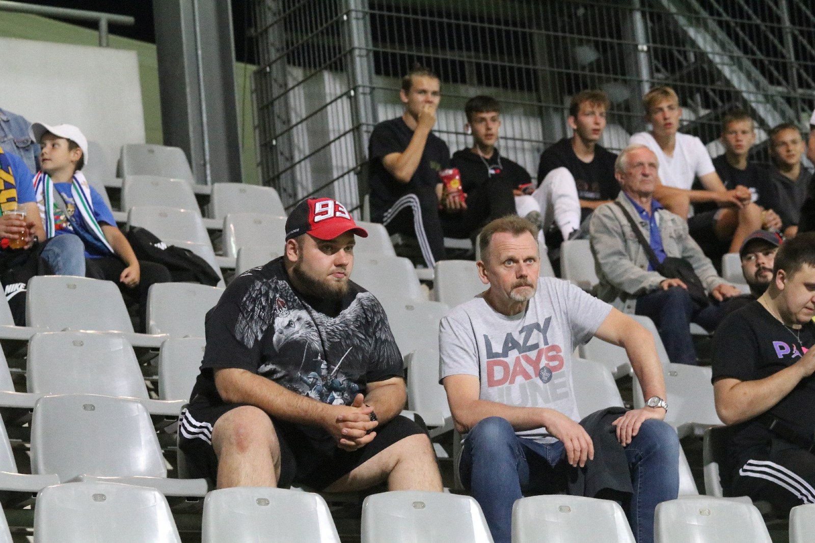 Kibice na meczu Miedzi Legnica z Łódzkim Klubem Sportowym