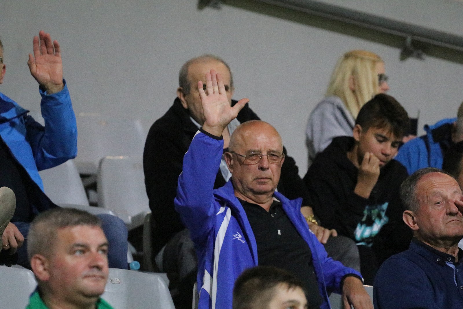 Kibice na meczu Miedzi Legnica z Łódzkim Klubem Sportowym