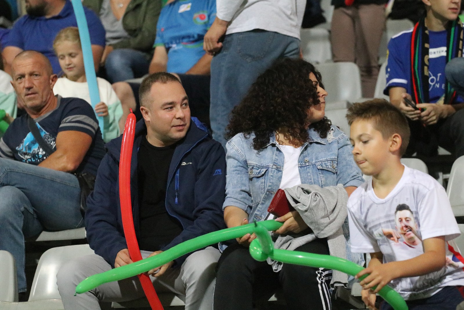 Kibice na meczu Miedzi Legnica z Łódzkim Klubem Sportowym
