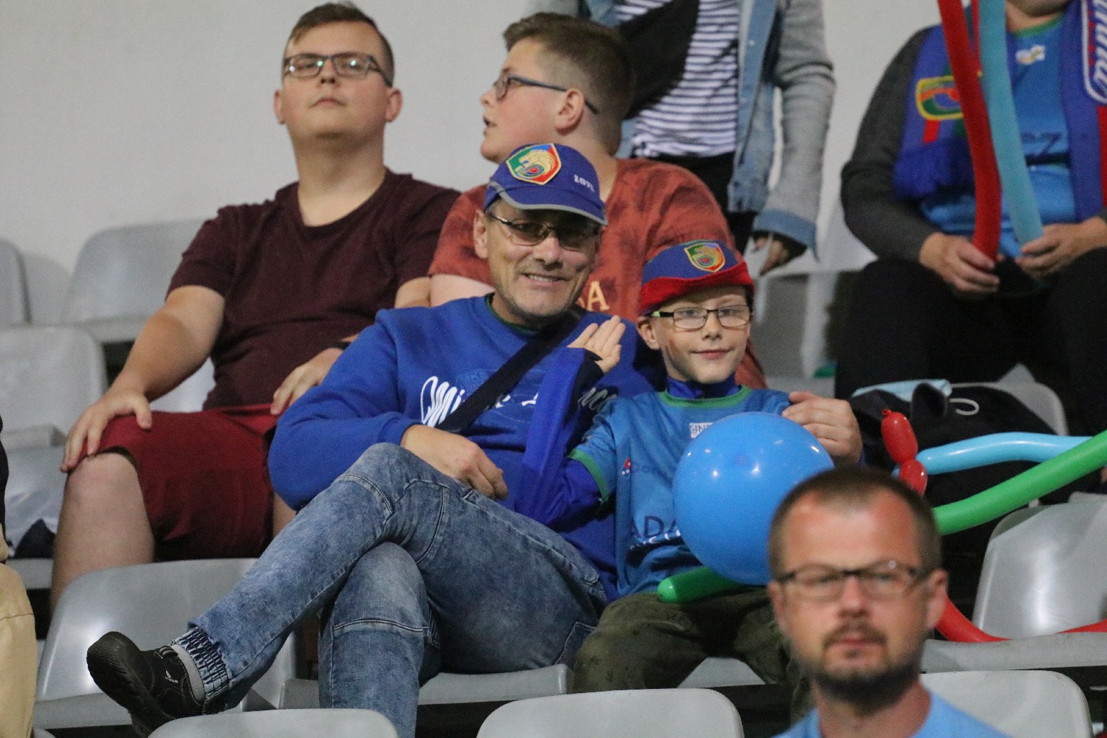 Kibice na meczu Miedzi Legnica z Łódzkim Klubem Sportowym