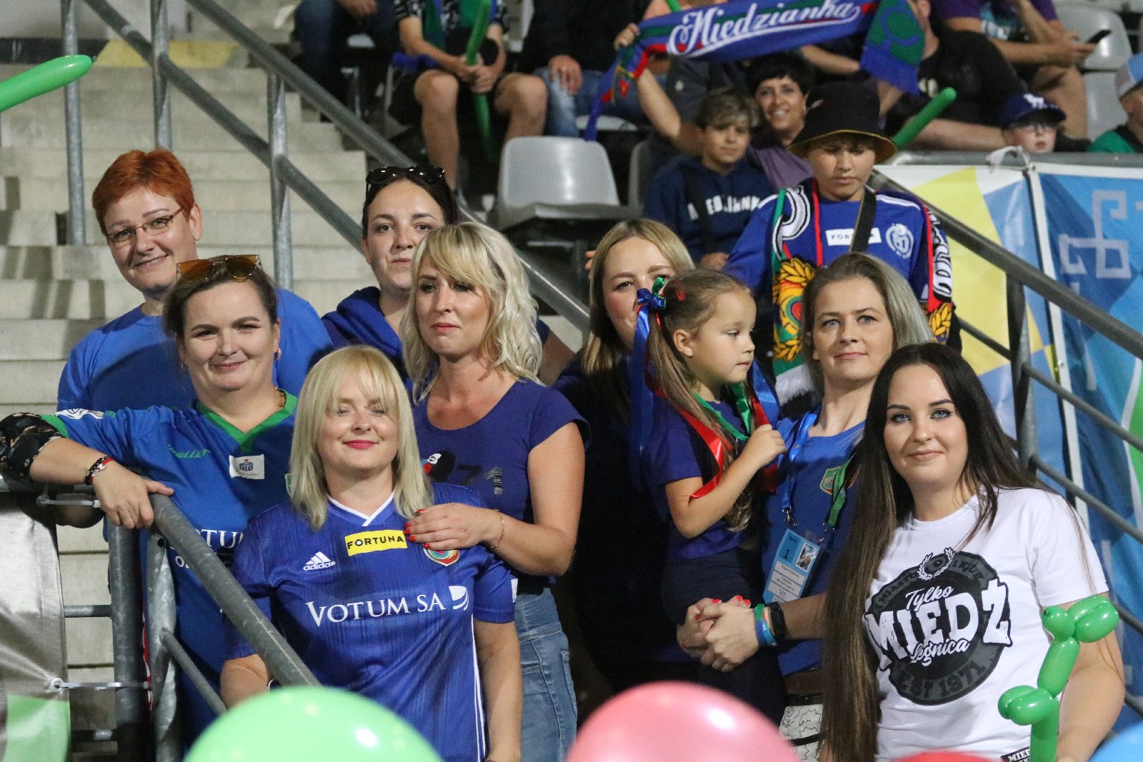 Kibice na meczu Miedzi Legnica z Łódzkim Klubem Sportowym