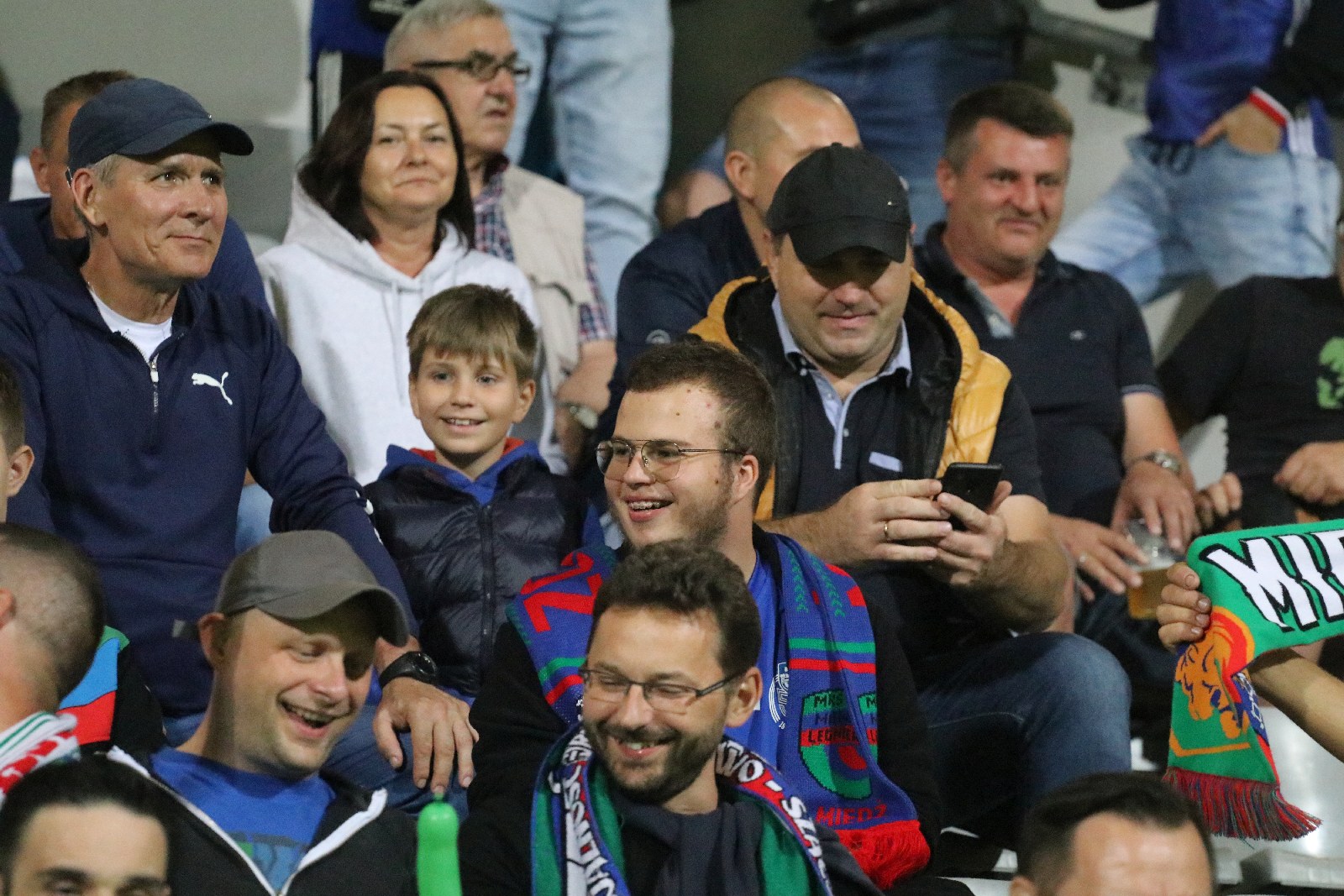Kibice na meczu Miedzi Legnica z Łódzkim Klubem Sportowym
