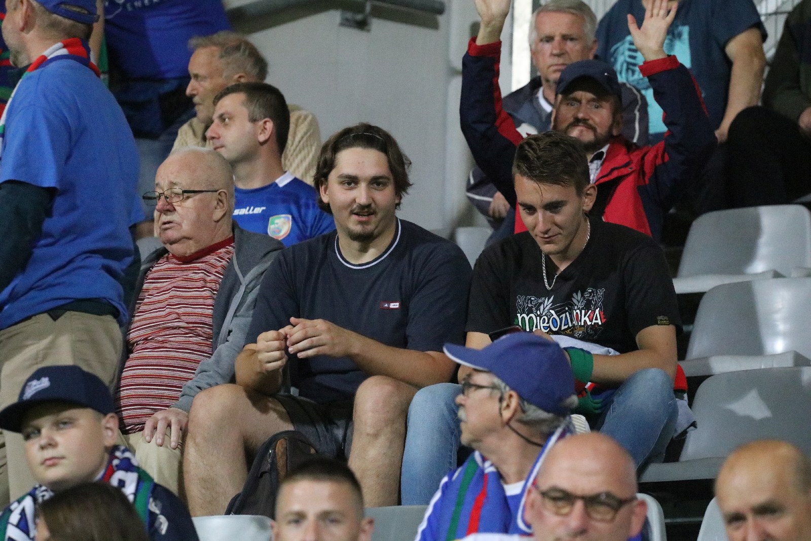 Kibice na meczu Miedzi Legnica z Łódzkim Klubem Sportowym