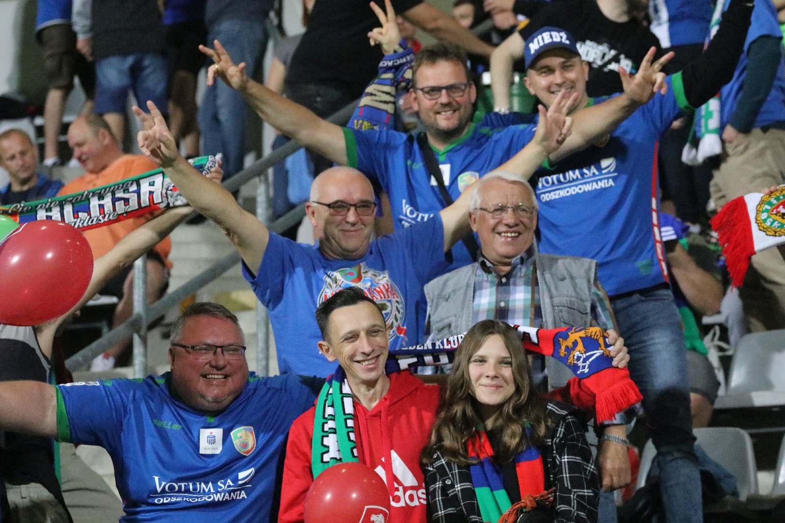 Kibice na meczu Miedzi Legnica z Łódzkim Klubem Sportowym