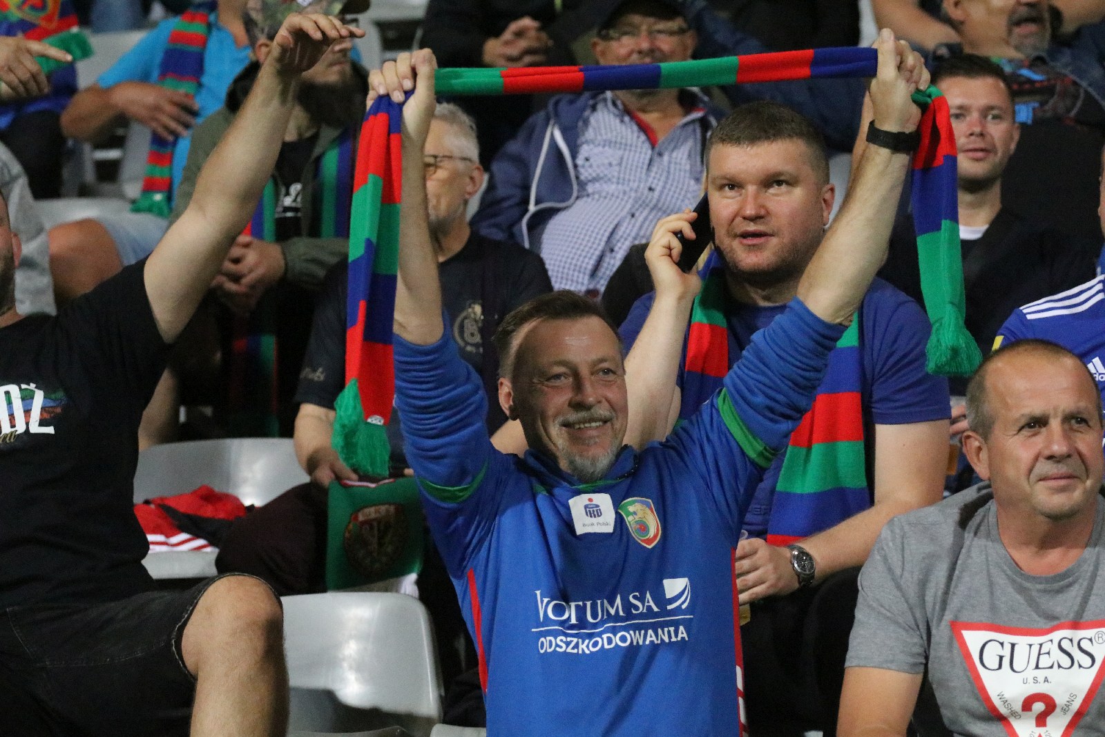 Kibice na meczu Miedzi Legnica z Łódzkim Klubem Sportowym