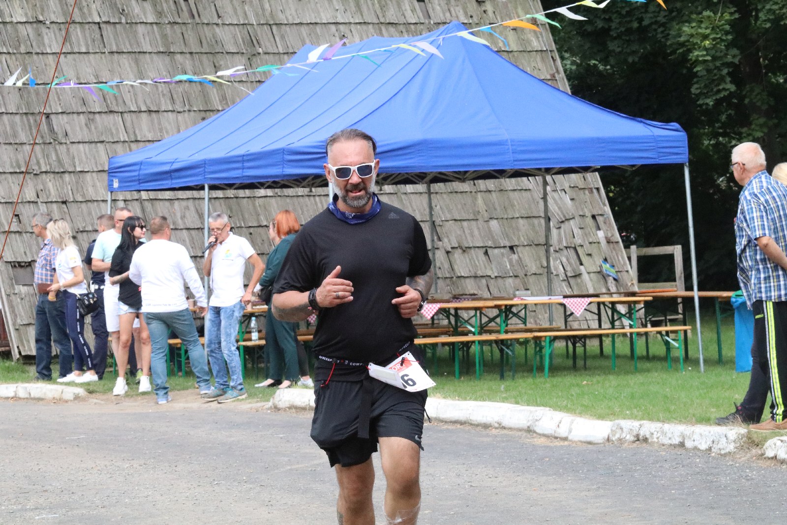 Ponad stu zawodników na trasie Biegu na Legnickich Polach