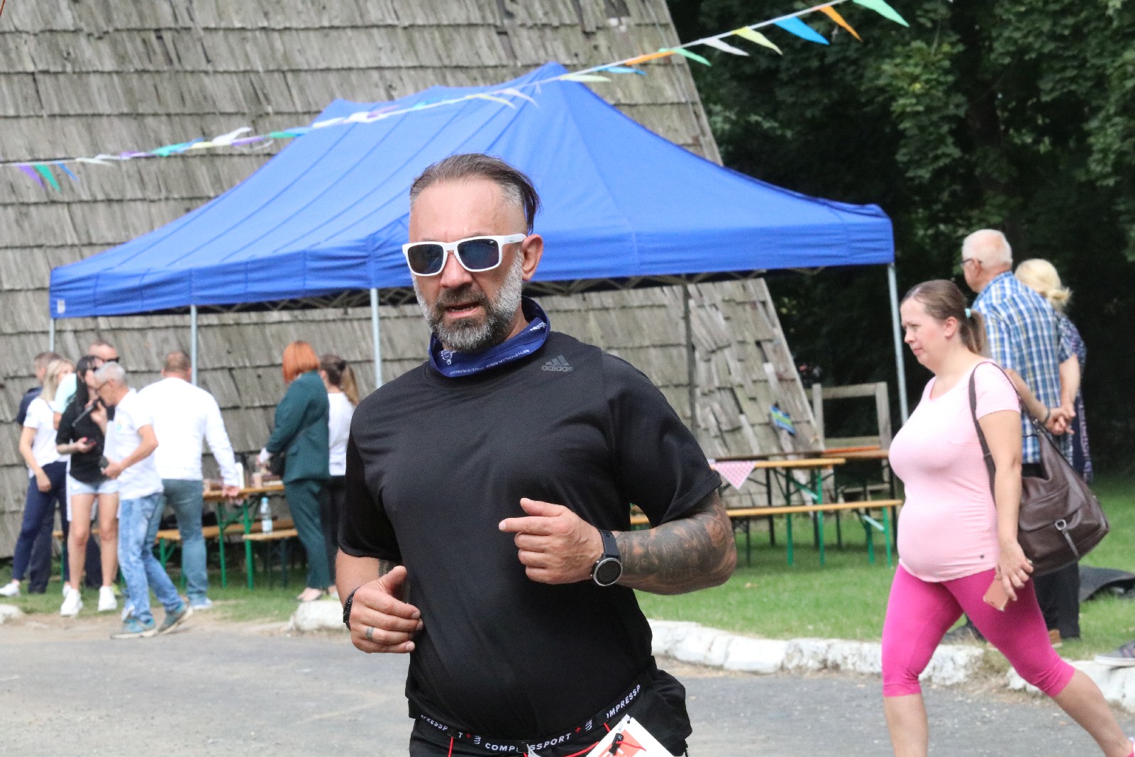 Ponad stu zawodników na trasie Biegu na Legnickich Polach